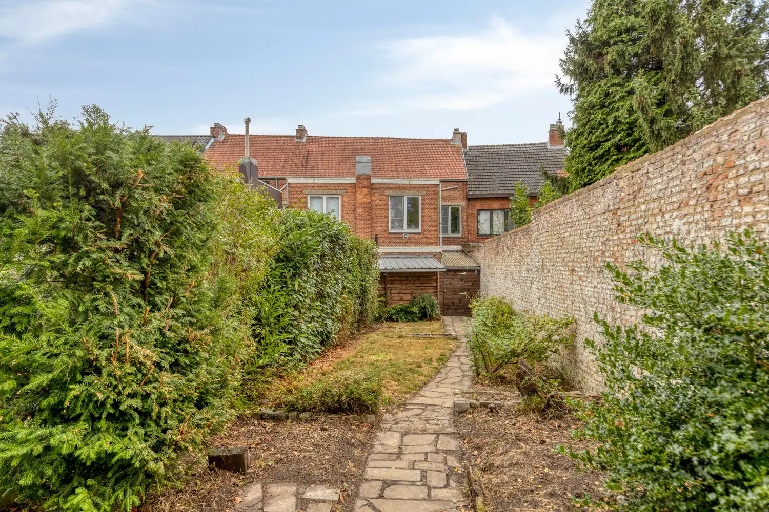 CHARMANTE EN INSTAPKLARE WONING TE DIEST! foto 18