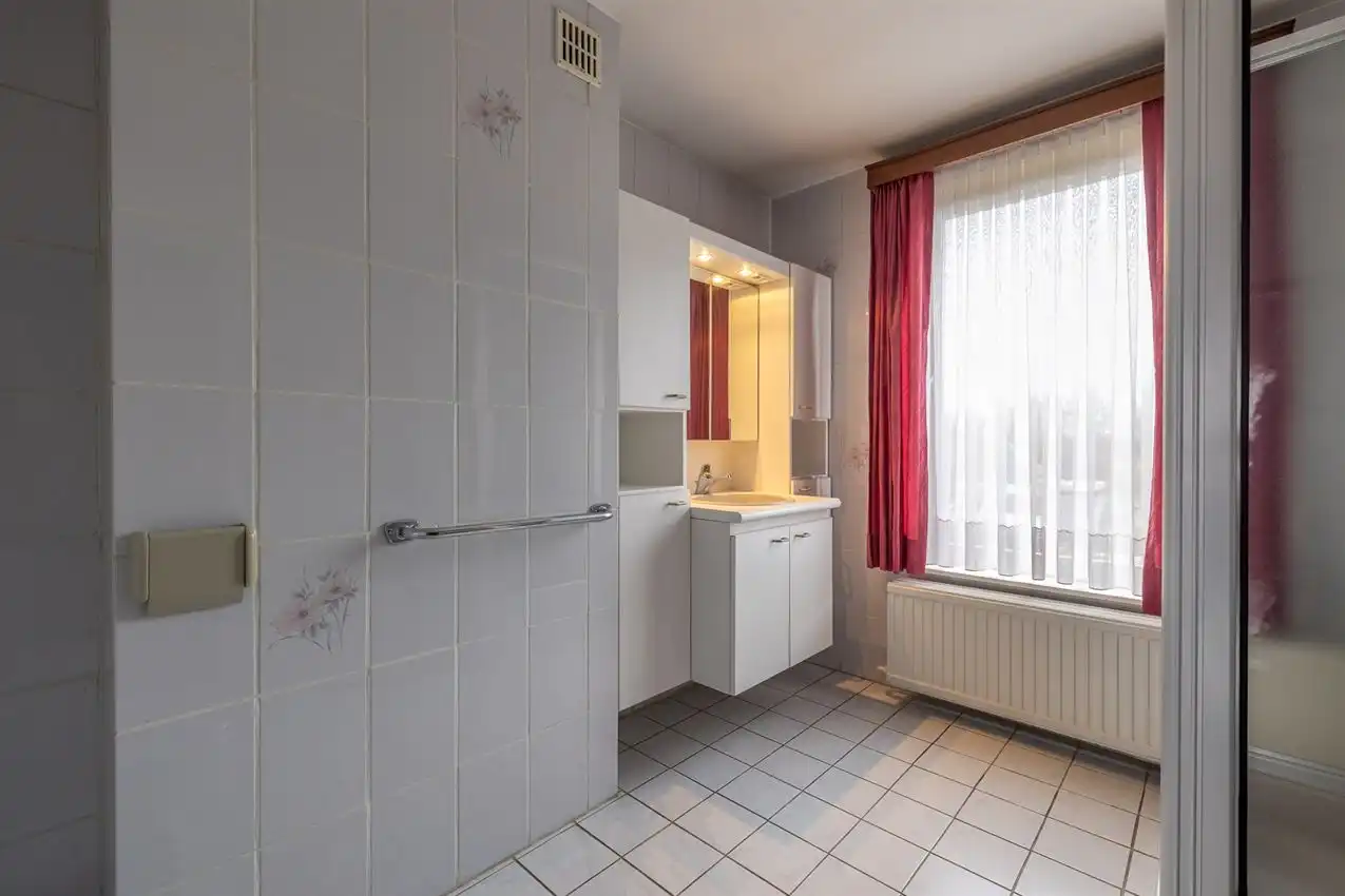 Verzorgde Bel-etage met 3slk en epc C.   foto 25