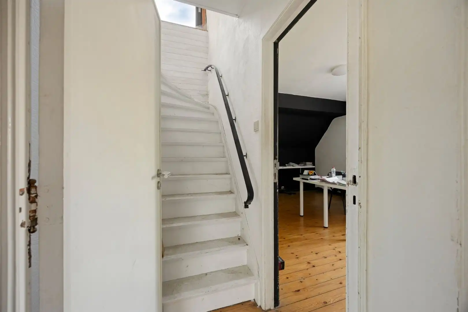Ruime woning vlakbij het centrum foto 21