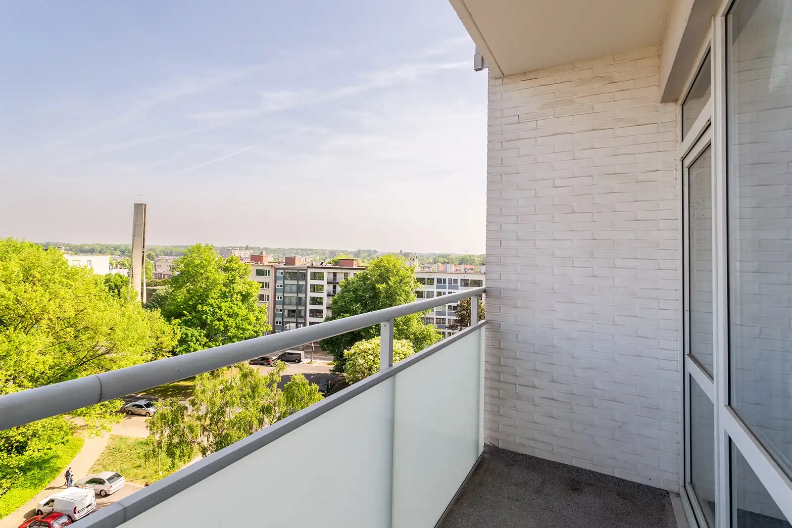 Appartement met 3 slpks, 2 bdks, 3 terrassen en parking foto 6