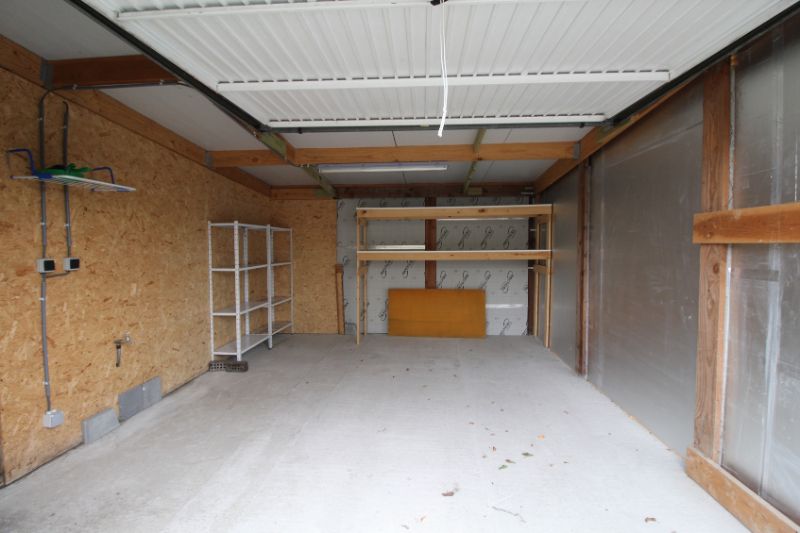 Gerenoveerde woning dichtbij centrum Roeselare foto 10