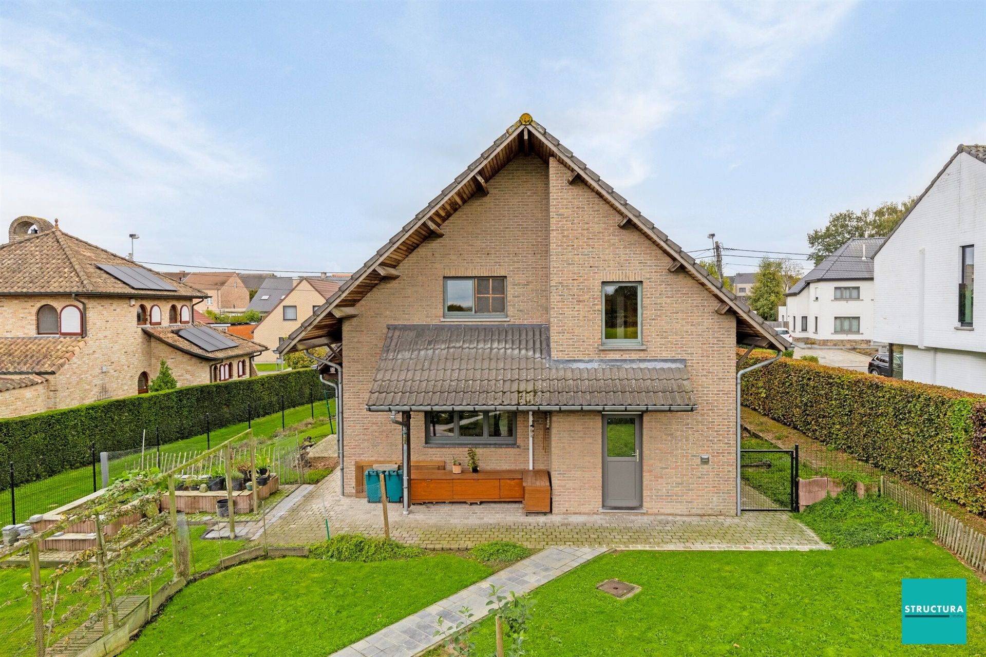 Villa in landelijke stijl met prachtig uitzicht foto 26