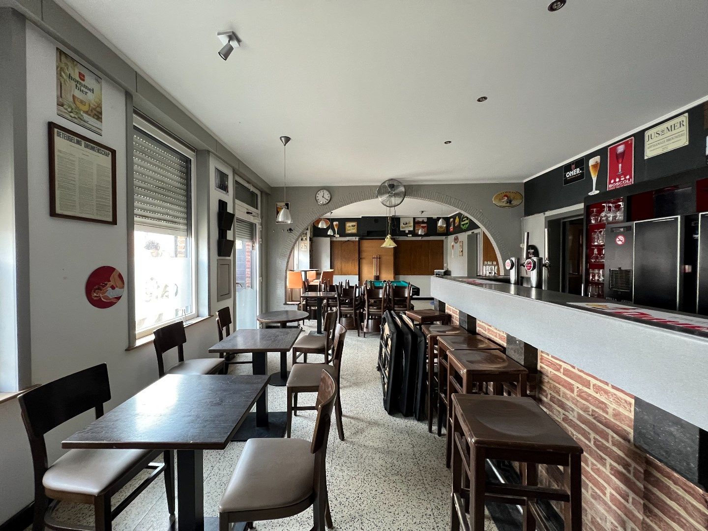 Gezellige café met polyvalente ruimte en binnenkoer te Elverdinge (Ieper) foto 2