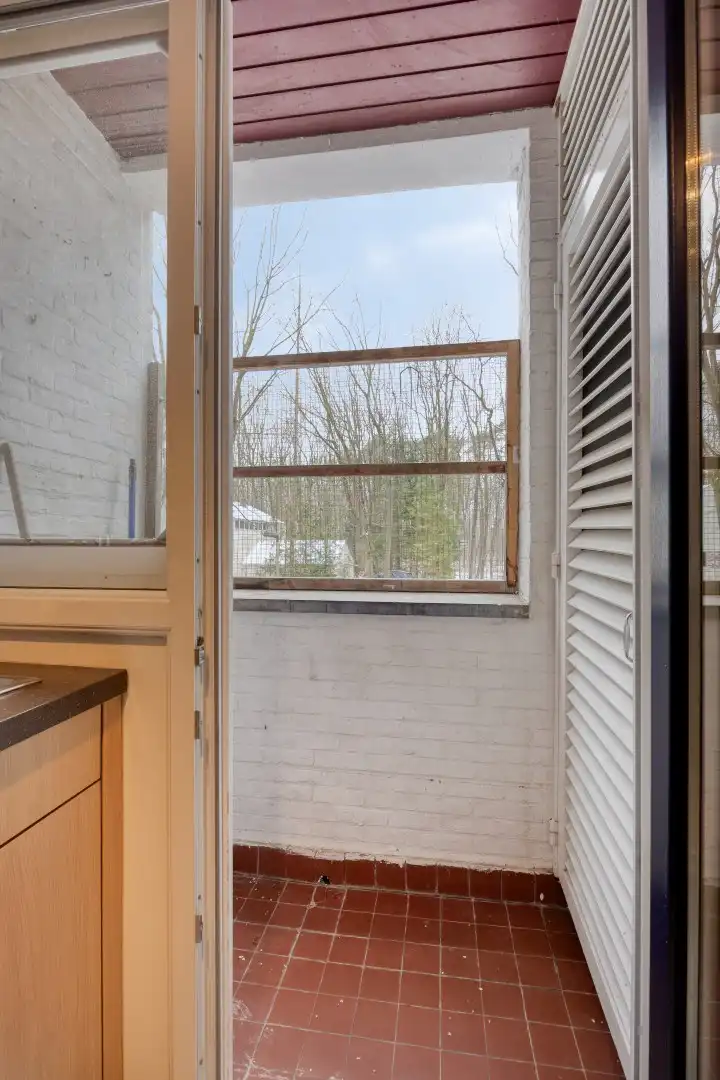 Rustig gelegen gezellige appartement met 2 slpks, terras en dubbele carport !  foto 7