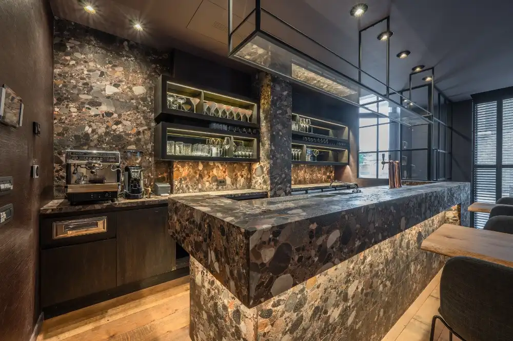 Instapklaar en stijlvol ingericht restaurant – onmiddellijk beschikbaar! foto 3
