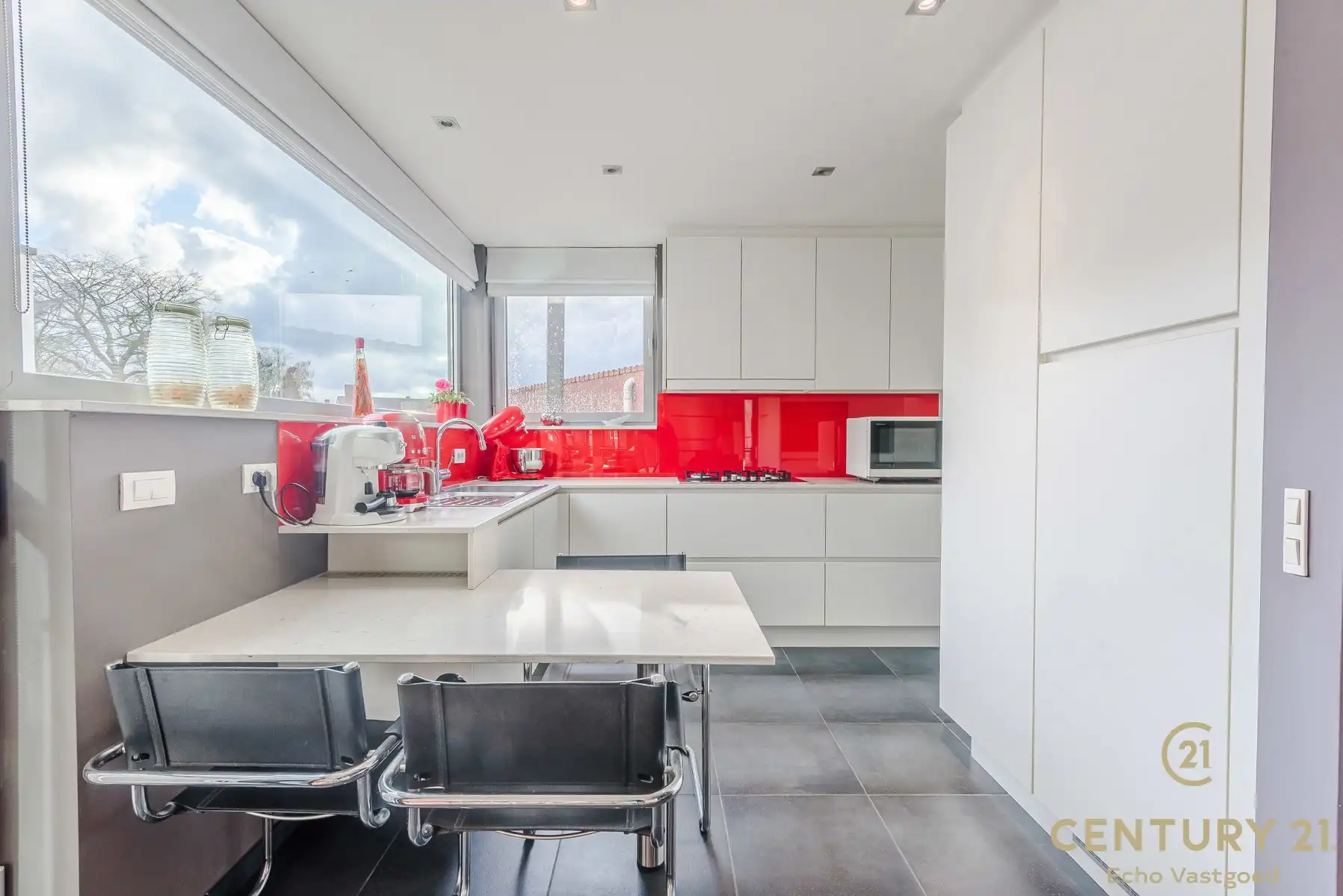 Instapklaar handelspand met woonst en tuin in Rijkevorsel foto 15