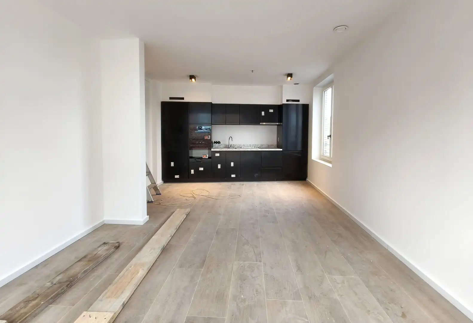 DUPLEX APPARTEMENT MET GROOT TERRAS foto 3
