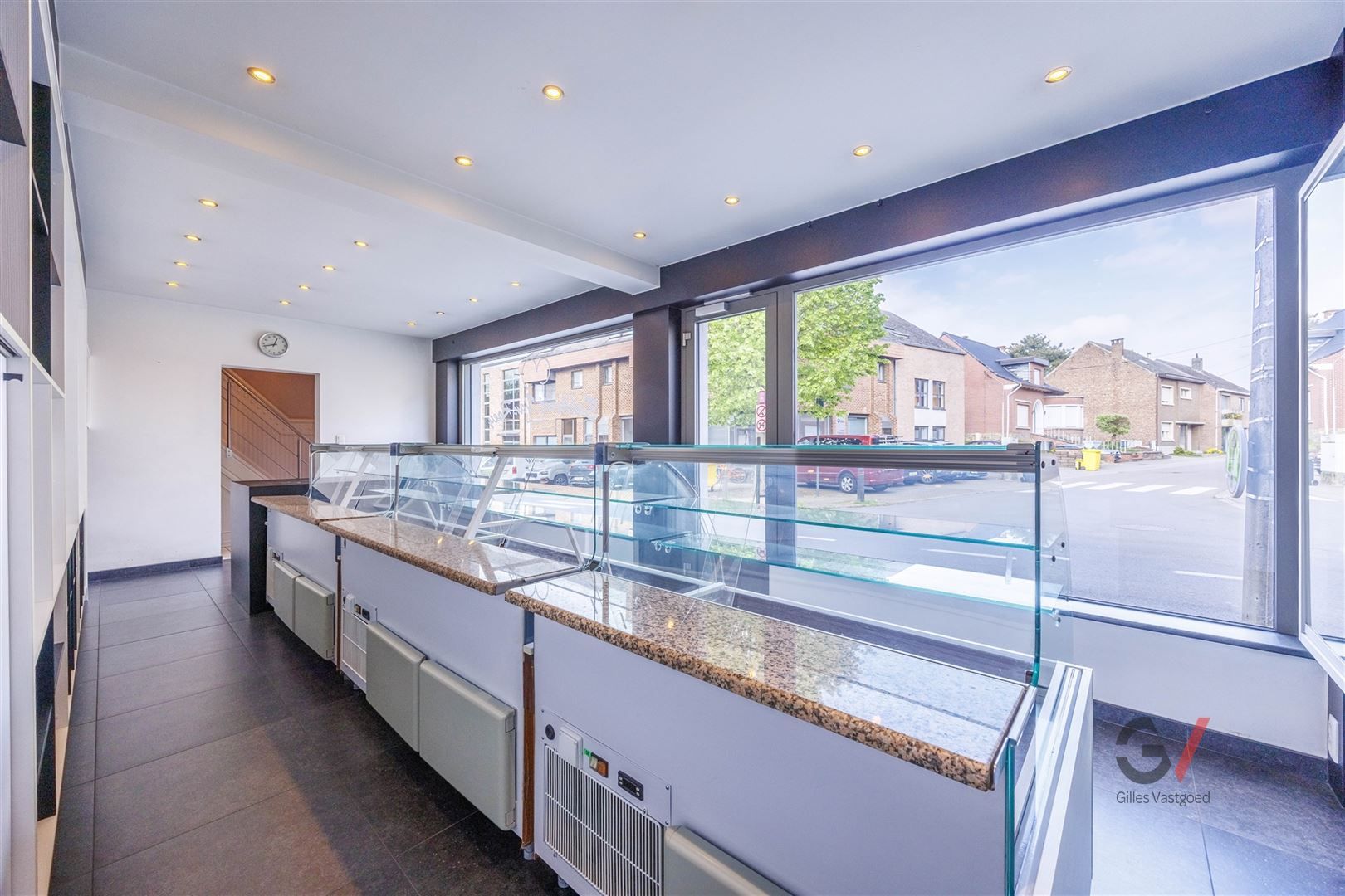 Te koop: Ruime woning in Meerbeek foto 2