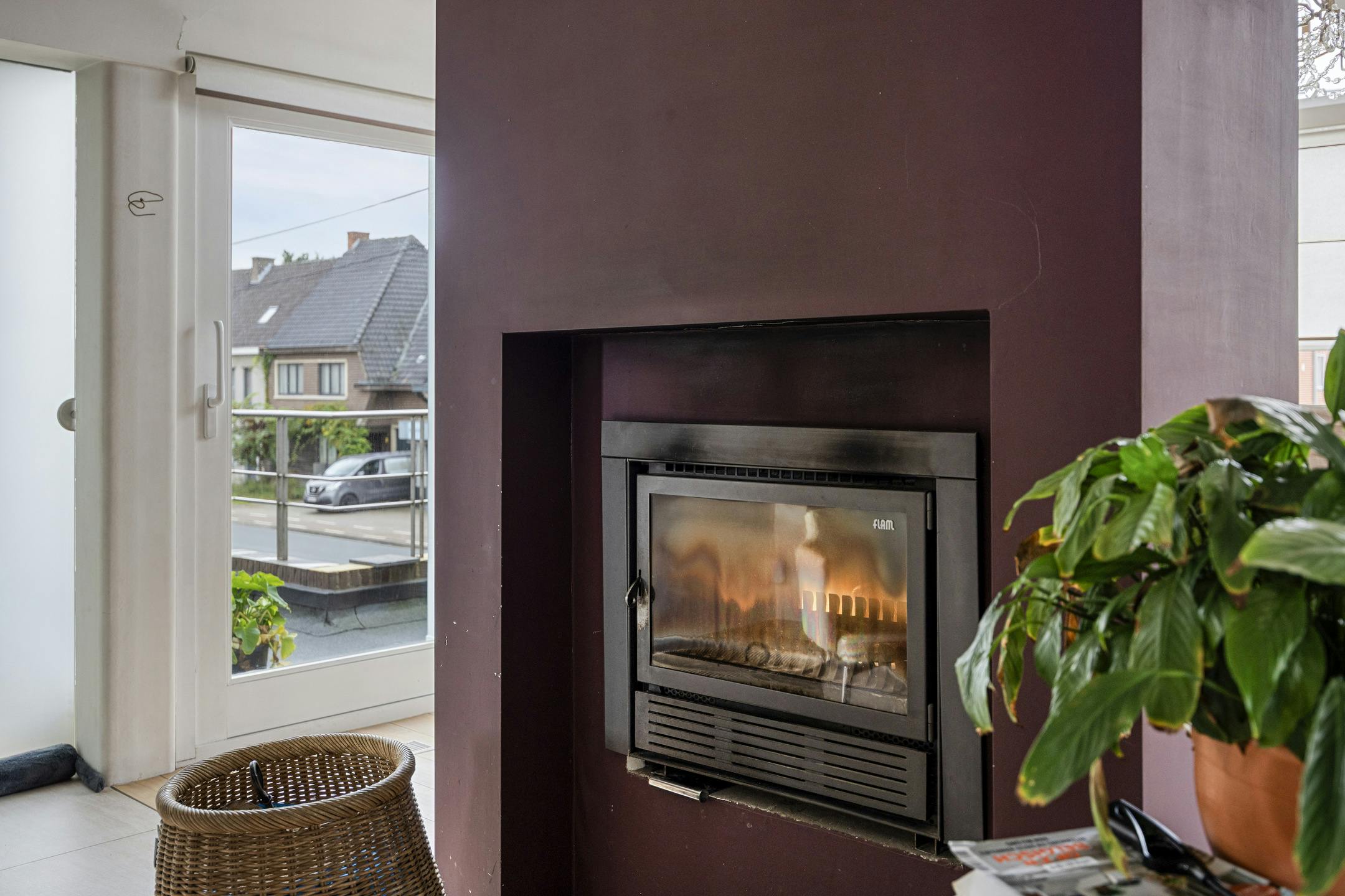 Gelijkvloers handelsruimte of kantoor met woning en tuin foto 8