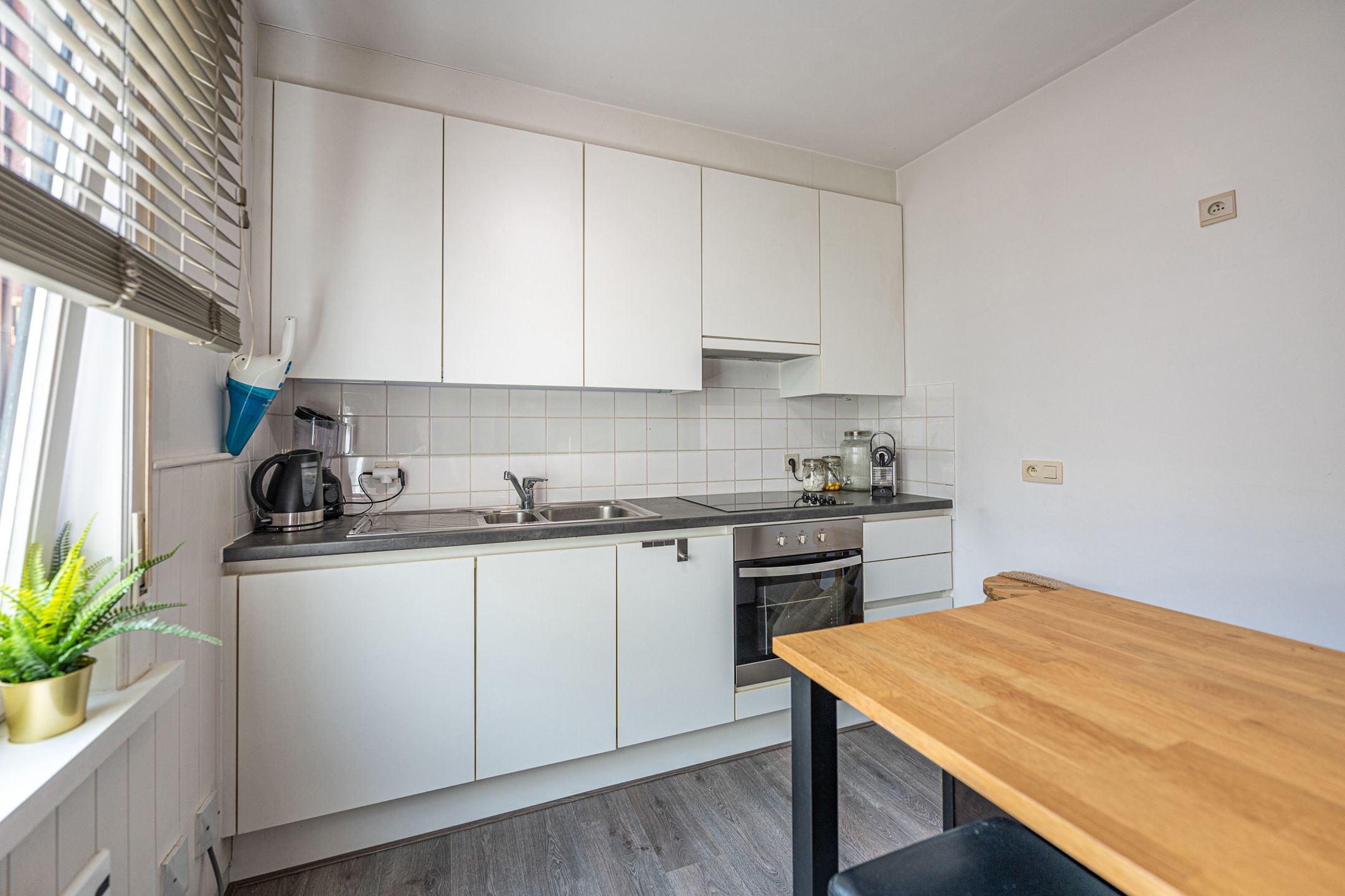 Charmante woning op unieke locatie foto 16