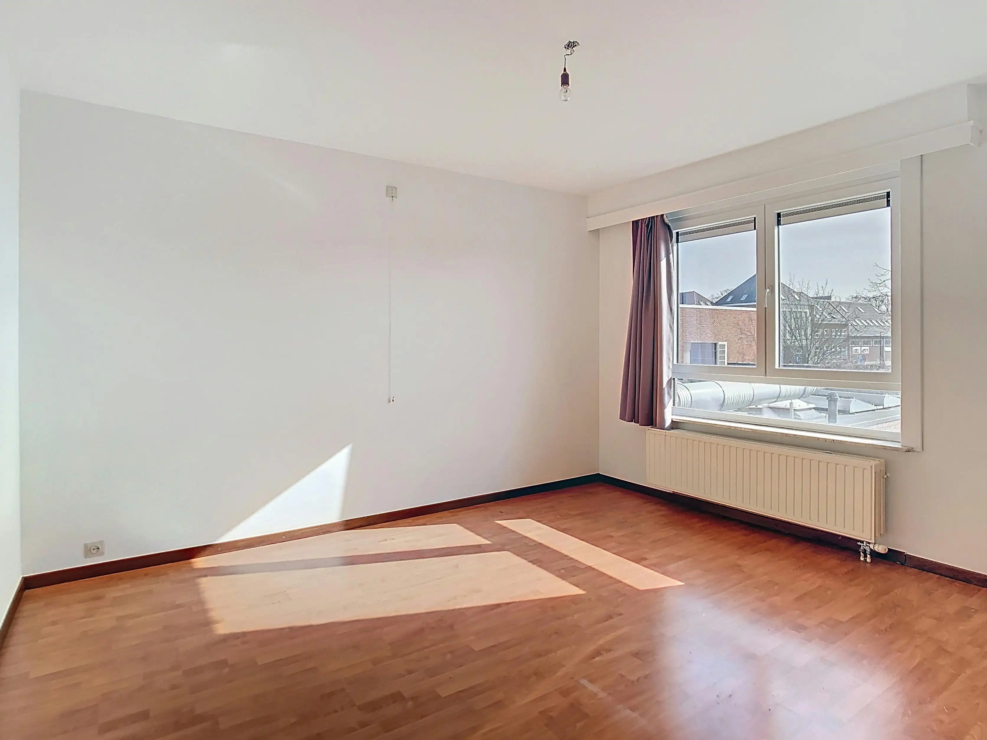 Centraal gelegen appartement met 2 slpkmrs (garage mogelijk) foto 11