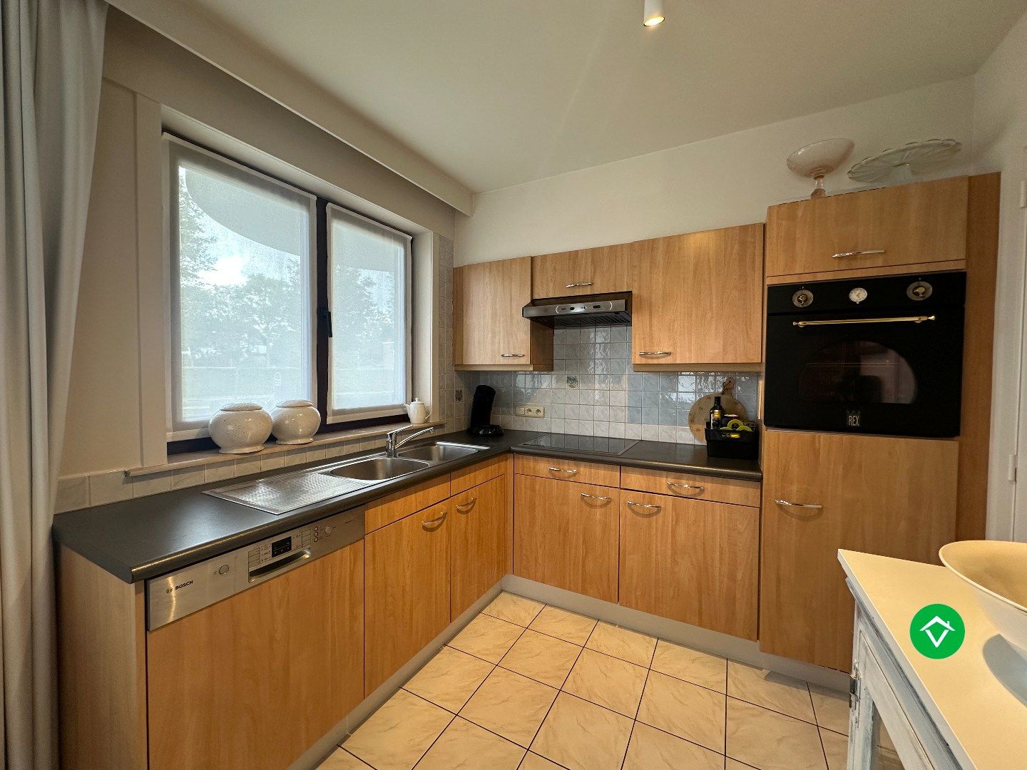 Gelijkvloers appartement met 2 slaapkamers in hartje Koekelare foto 8