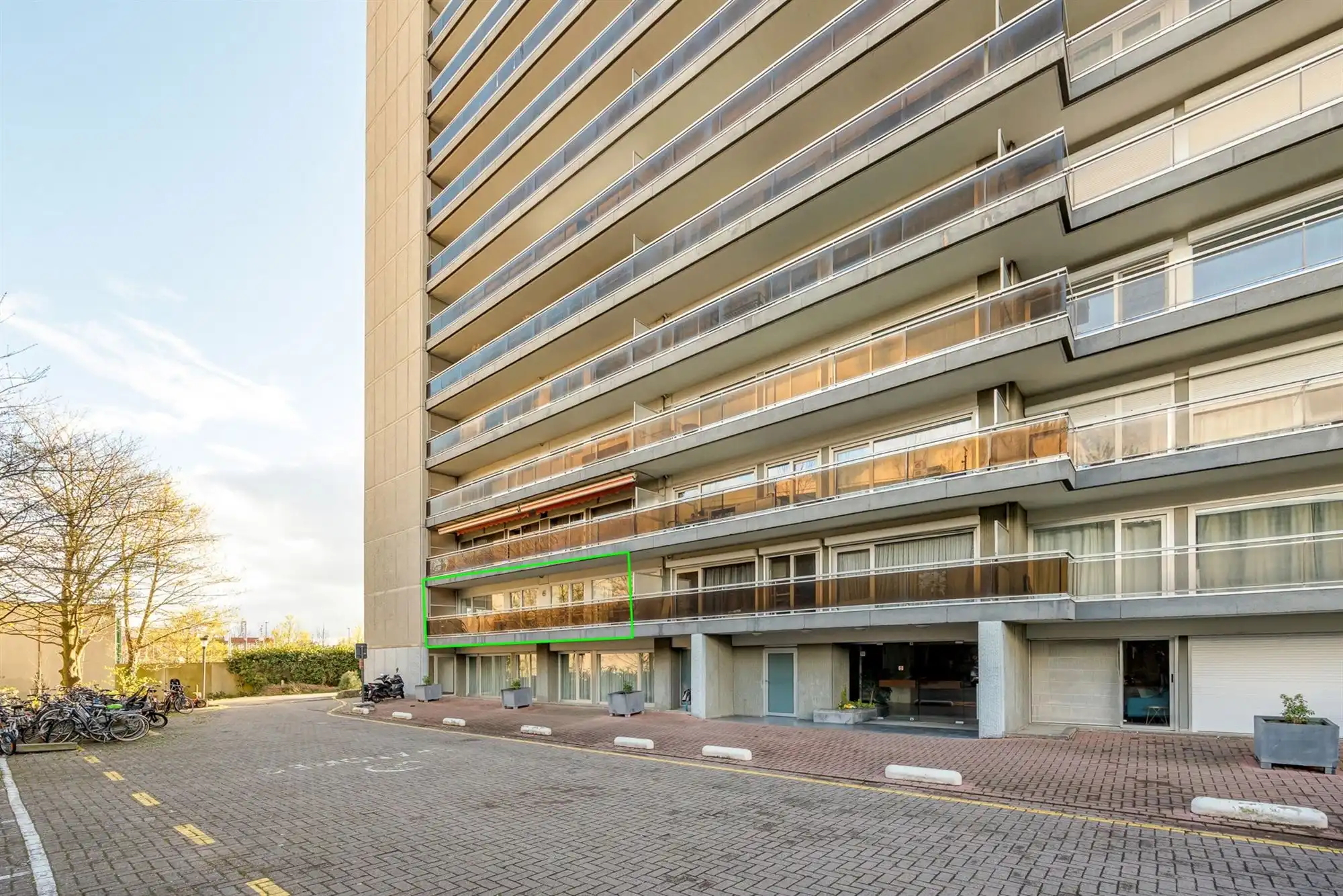 Ruim appartement met 3 slaapkamers in Mechelen foto {{pictureIndex}}