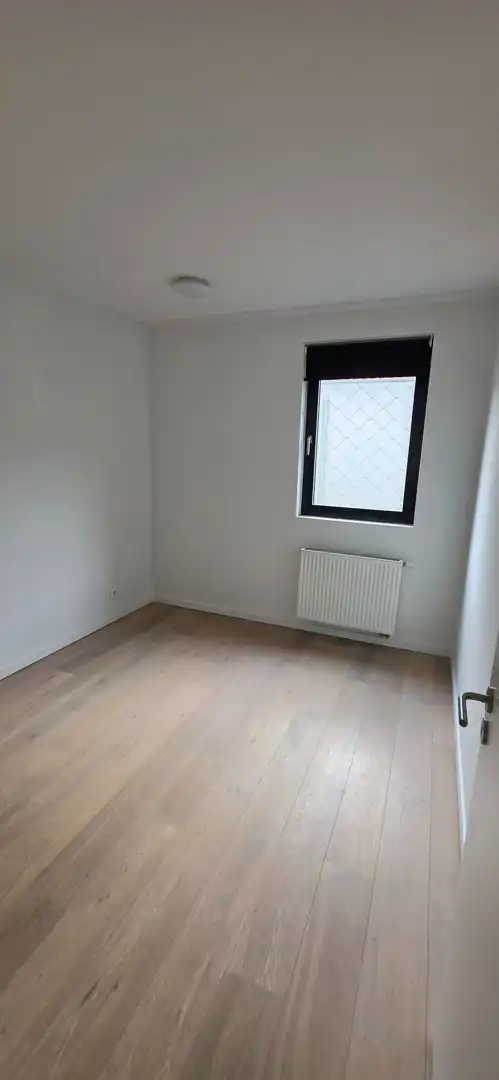 Ruime stadswoning met 3 slaapkamers, privétuin en ondergrondse staanplaats in Antwerpen foto 26