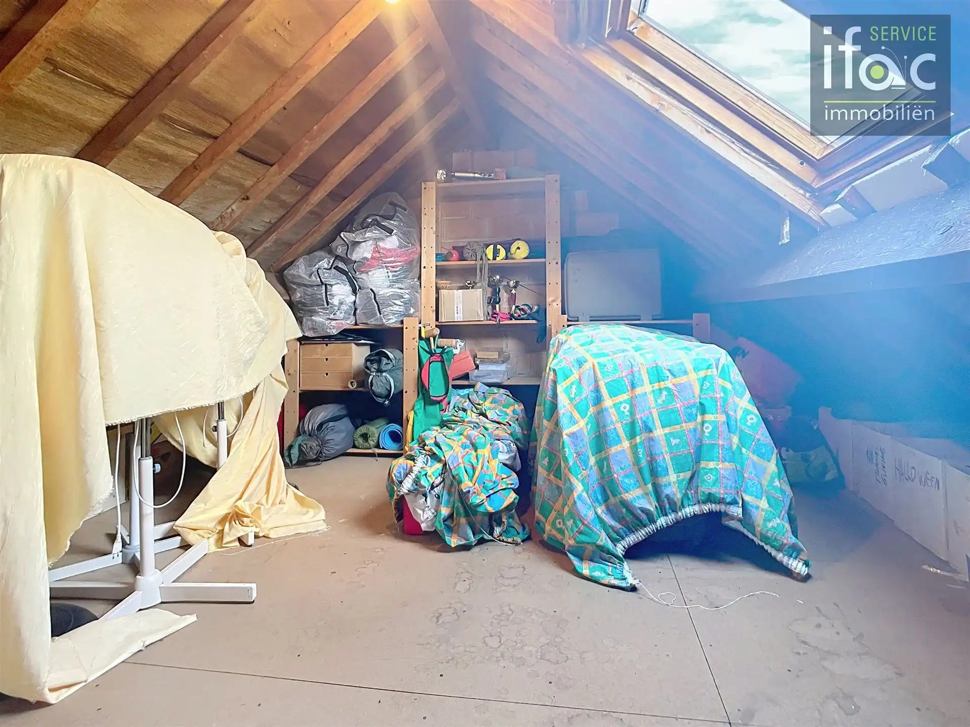 Fantastische villa met 3 slpk en bijbouw in tuin foto 34