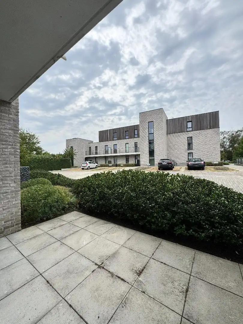 Appartement met 1 slaapkamer en parkeerplaats te Westrozebeke foto 5