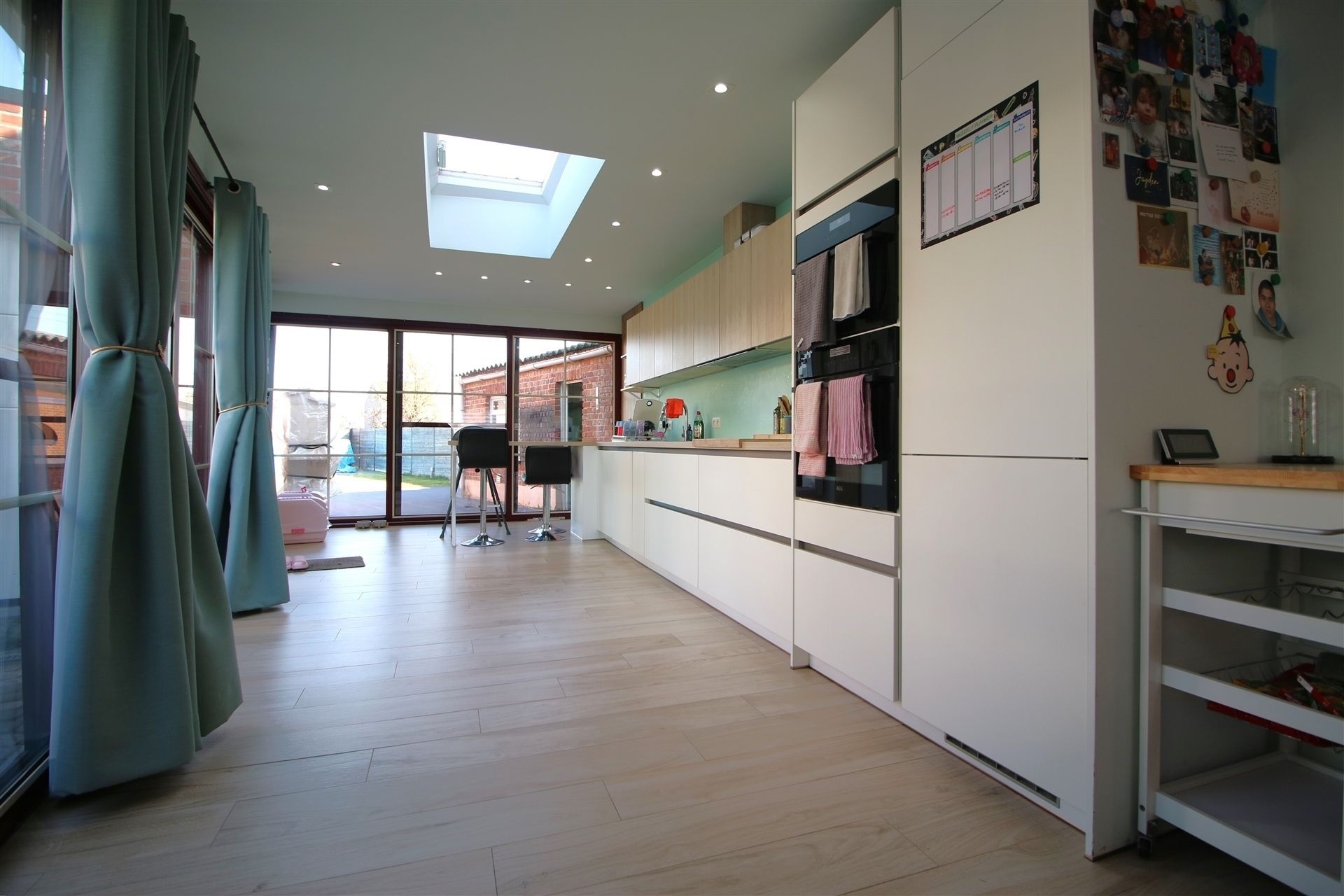 Gerenoveerde woning met 4 slaapkamers foto 5