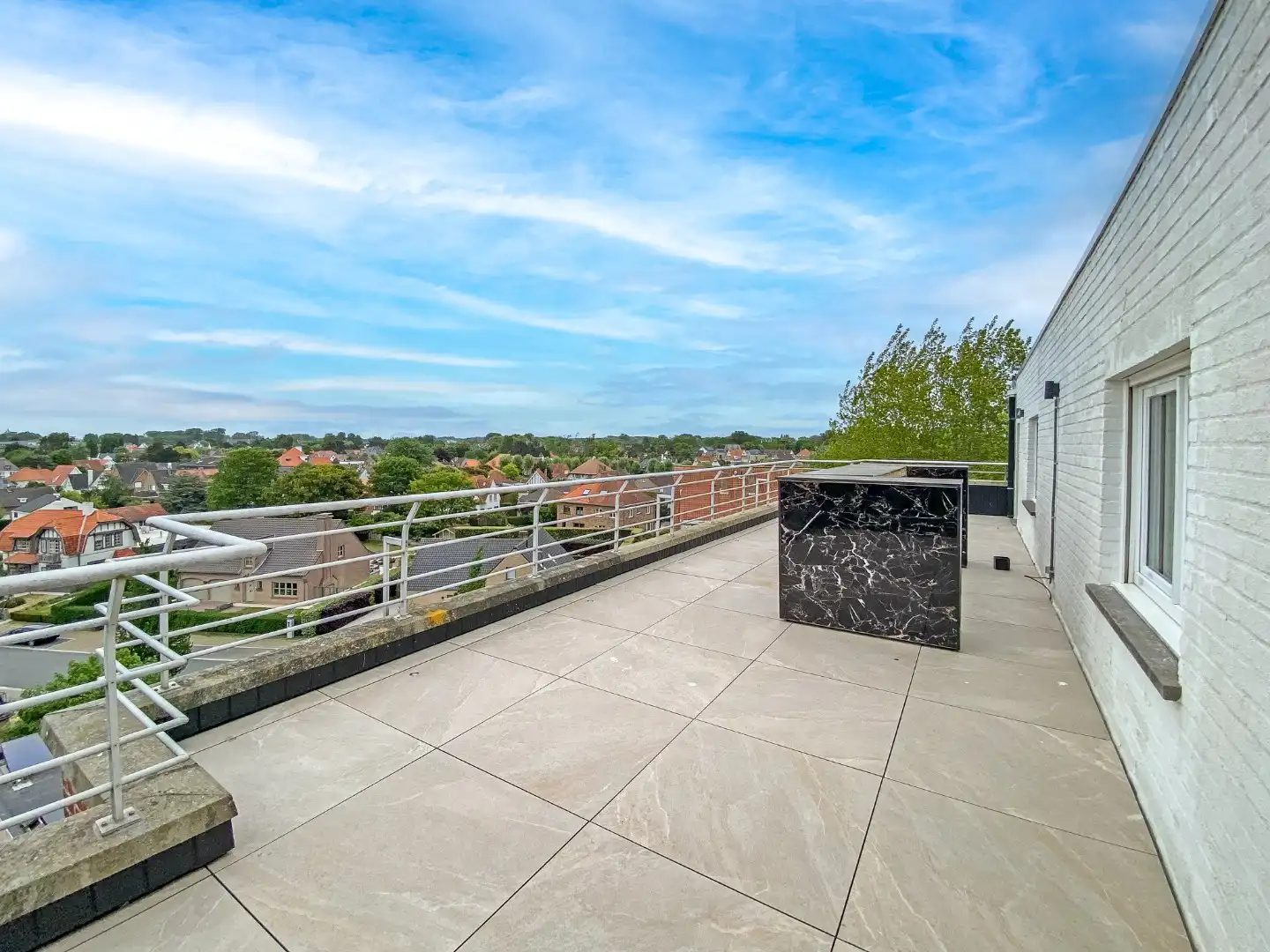 Exclusief penthouse (99m²) met maar liefst 100m² dakterras te Sint-idesbald (Koksijde).  foto 14