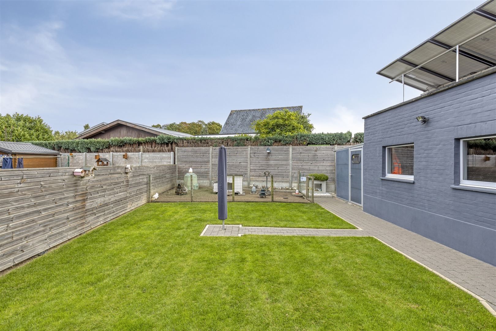 Verzorgde woning met 3 slpk en garage foto 25