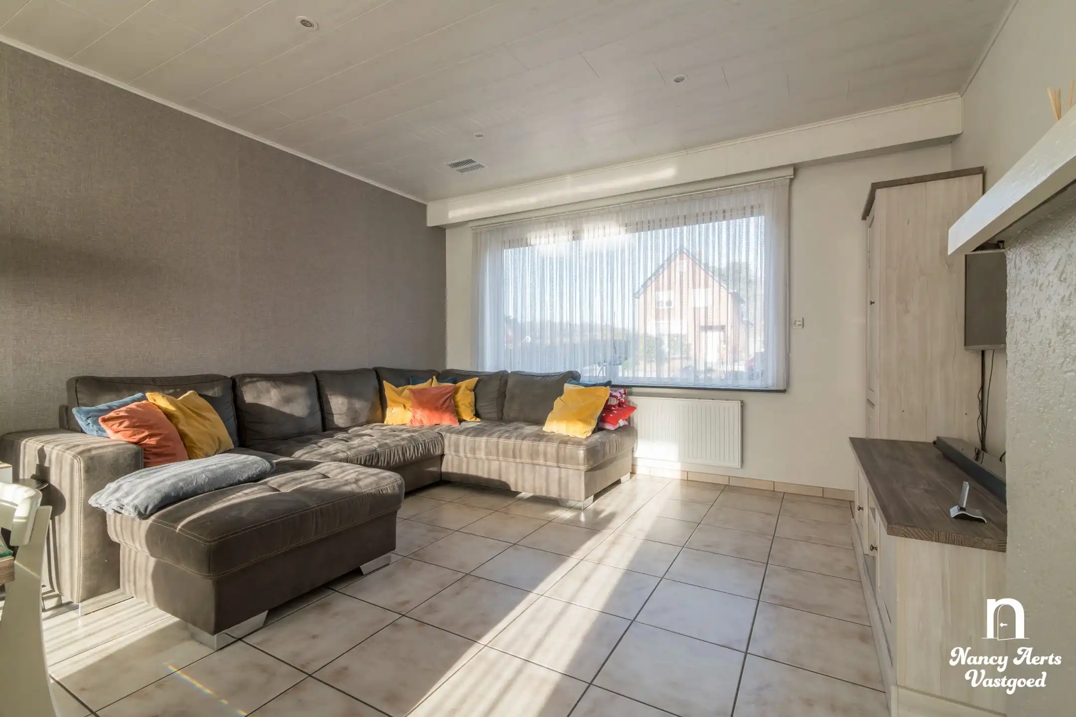 Gerenoveerde instapklare woning met zuidgerichte tuin foto 7