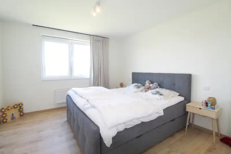 Zeer energiezuinige nieuwbouwwoning te Roeselare foto 10
