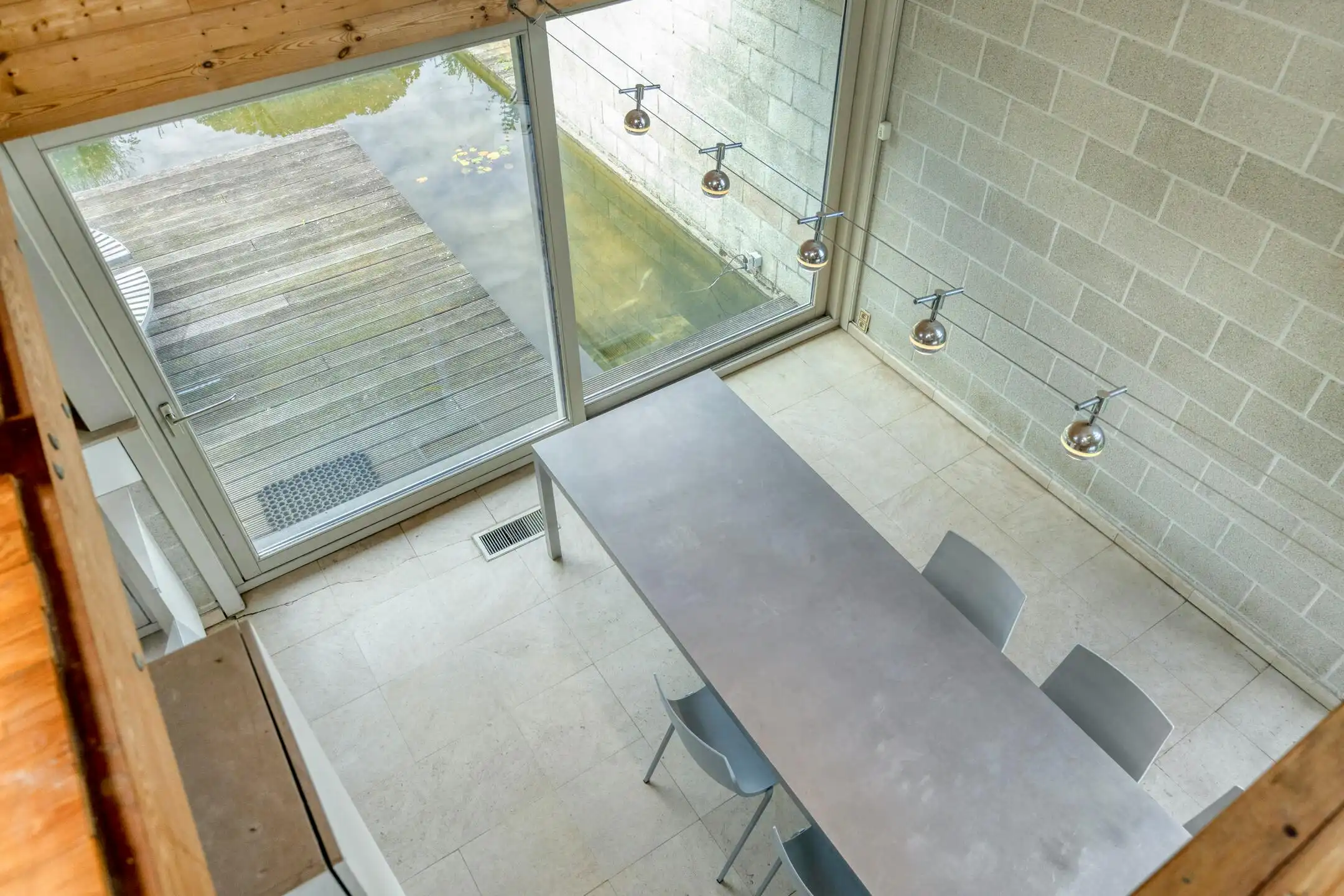 Uniek, lichtrijk huis te koop met speelse tussenniveaus  foto 20