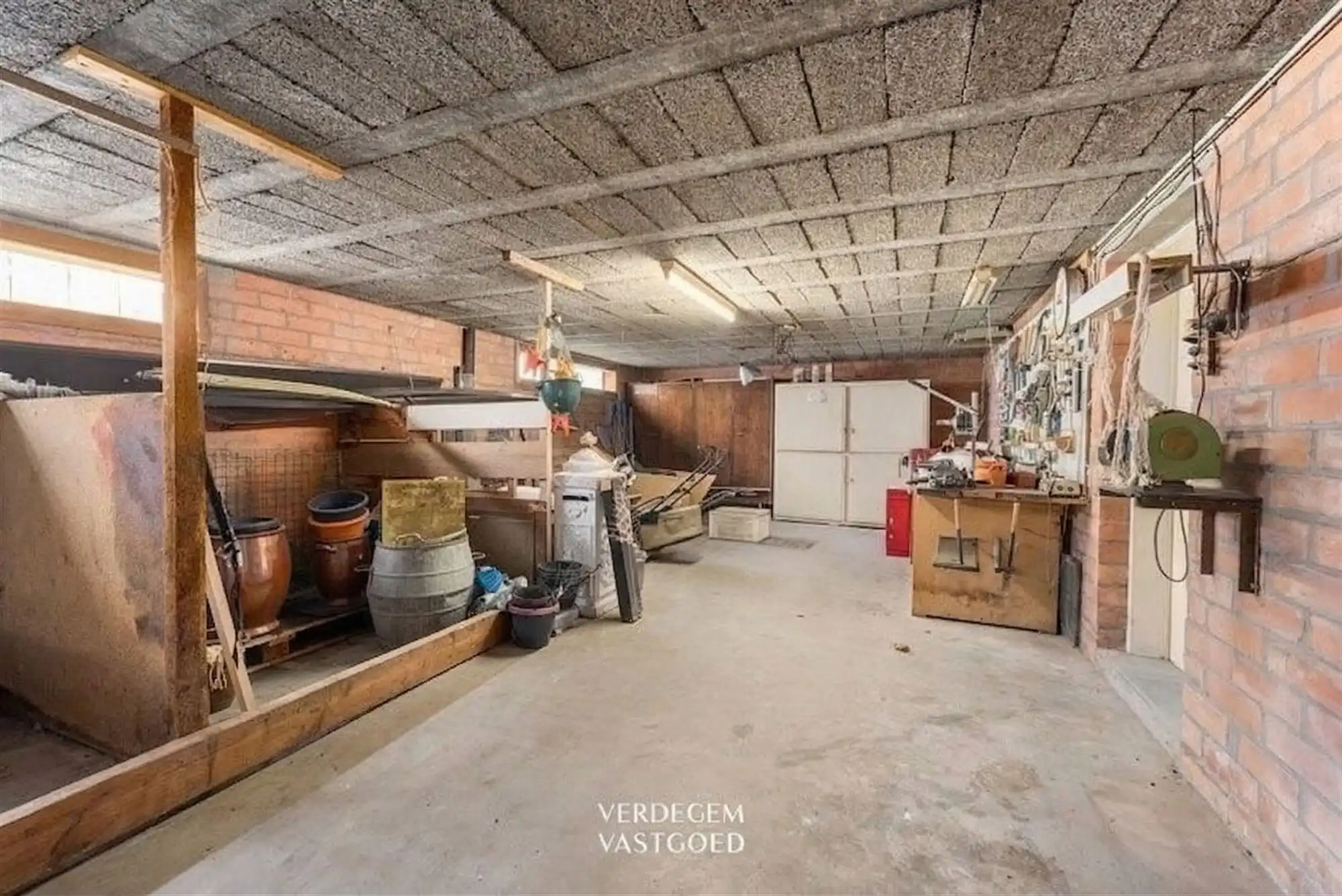 Tijdloze villa met 5+ slaapkamers en tuin, volledig onderkelderd foto 25