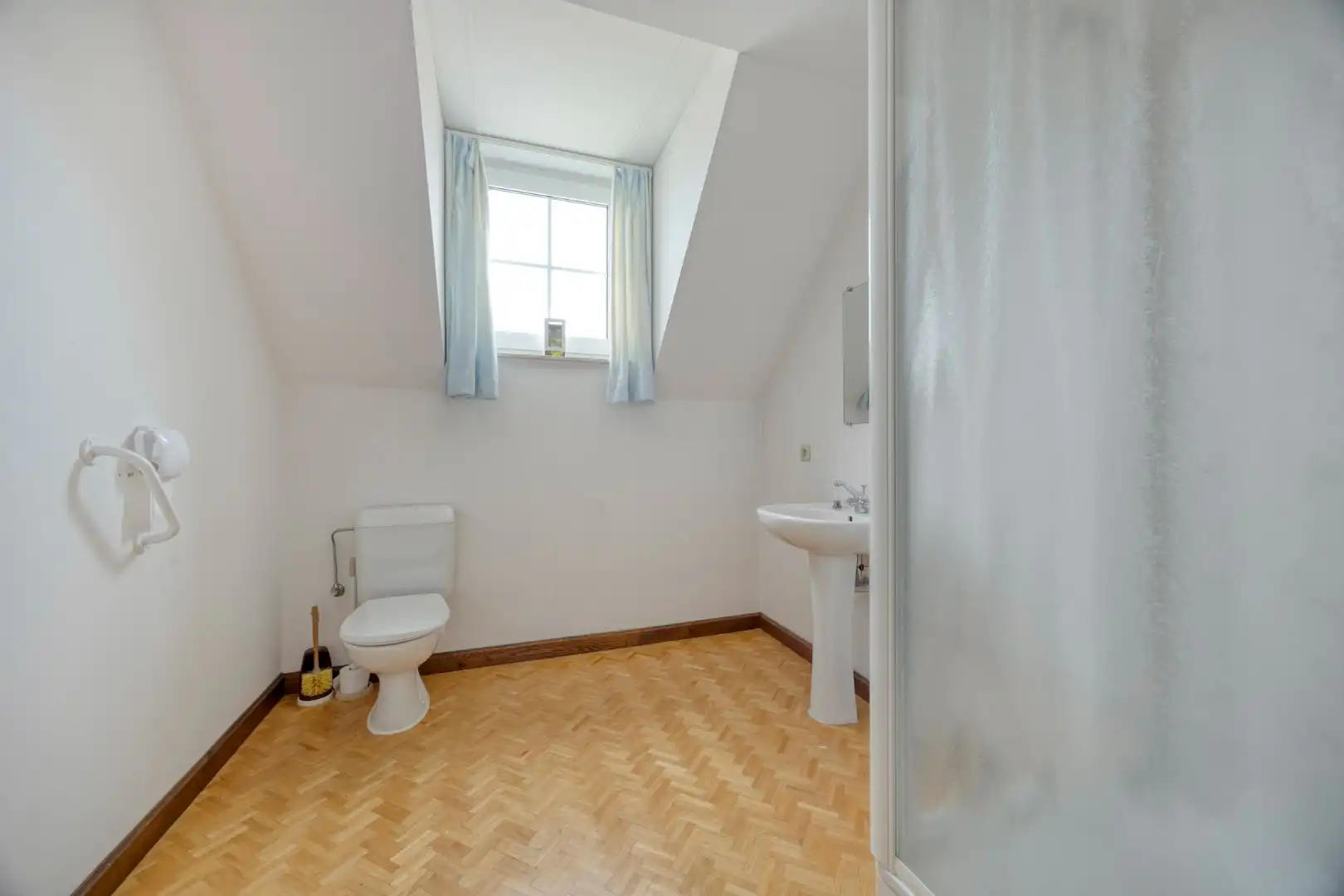 Ruime landelijke woning met tuin en weide op mooi perceel van 21a22ca foto 18