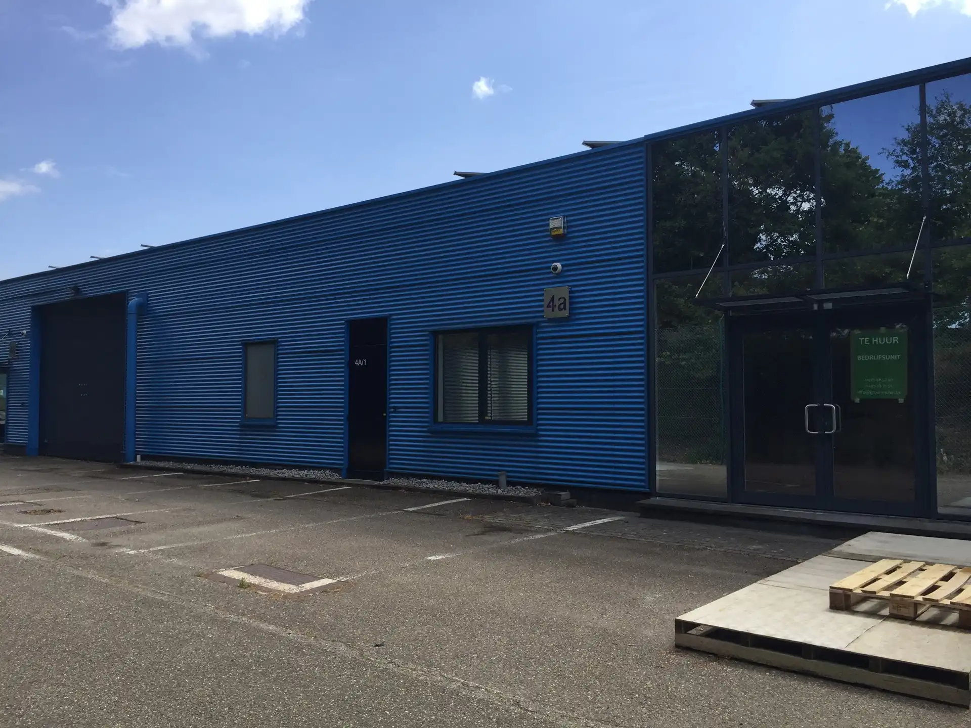 Magazijn te huur foto 12