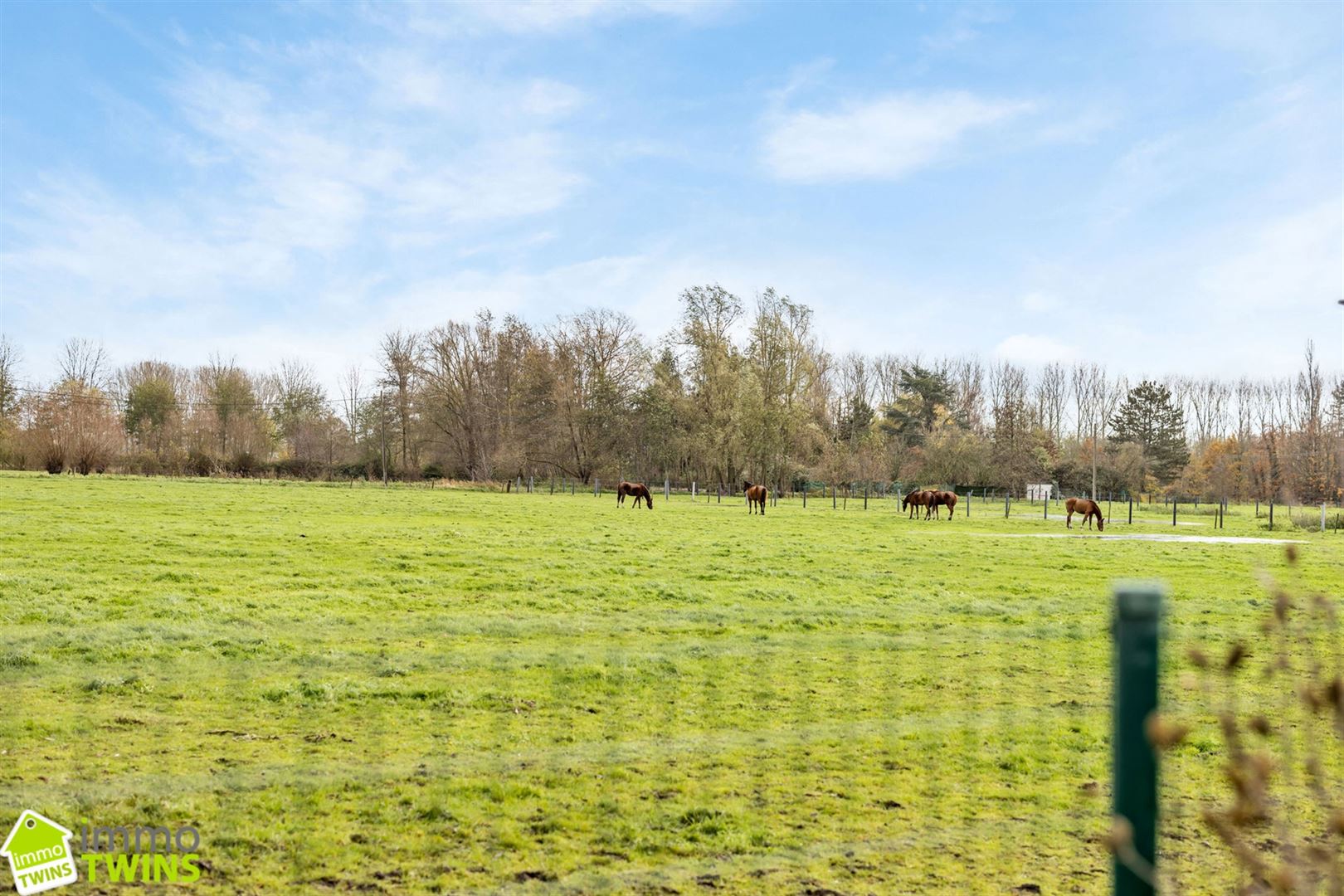 Vrijstaande woning met ruim magazijn en hoogwaardige afwerking foto 52