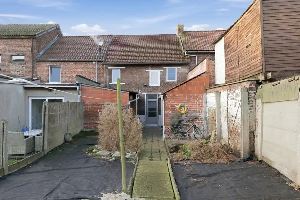 TE RENOVEREN GEZINSWONING MET POTENTIEEL EN TUIN IN HARTJE ZOUTLEEUW foto 21