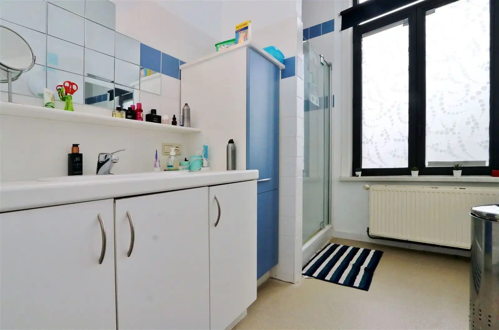 Appartement (110m²) te centrum Halle met terras foto 16