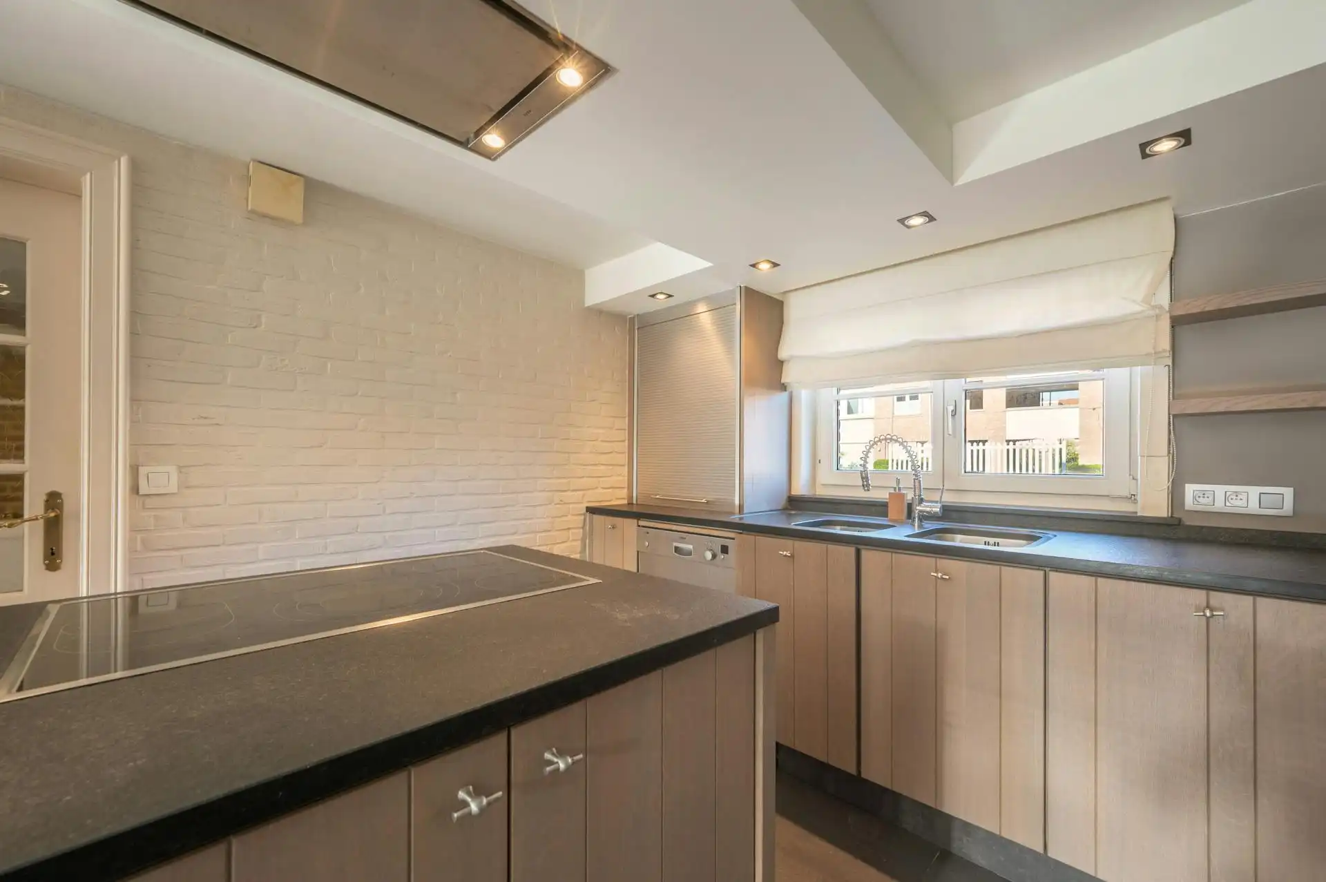 Rustig gelegen huis met zonnige tuin te koop in Heist foto 9