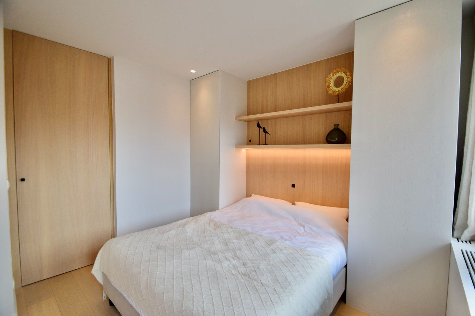 Gerenoveerd appartement met 3 slaapkamers in het centrum van Knokke op 3 stappen van de zee. foto 14