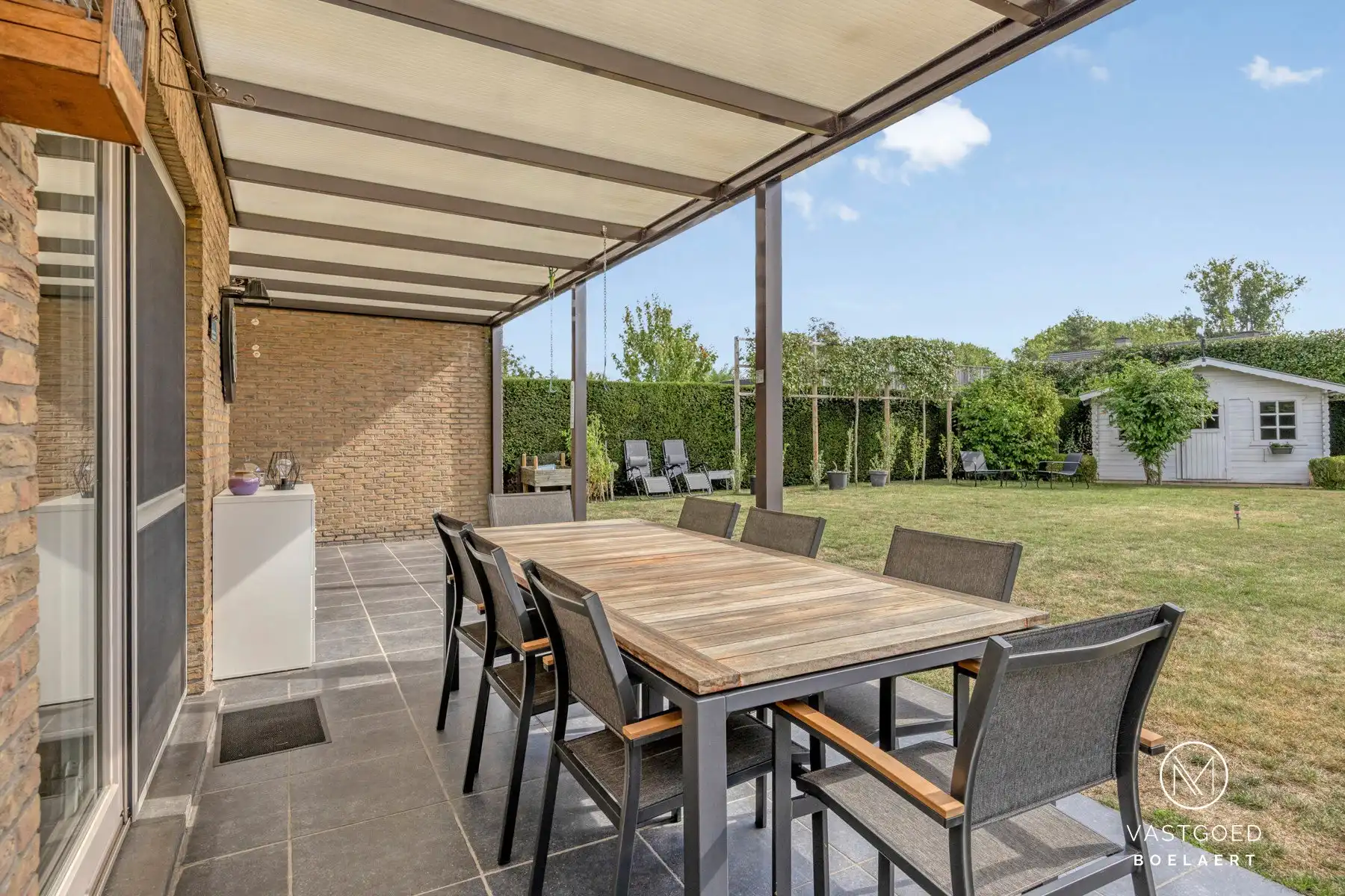 Ruime instapklare villa met sauna en dubbele garage. foto 25