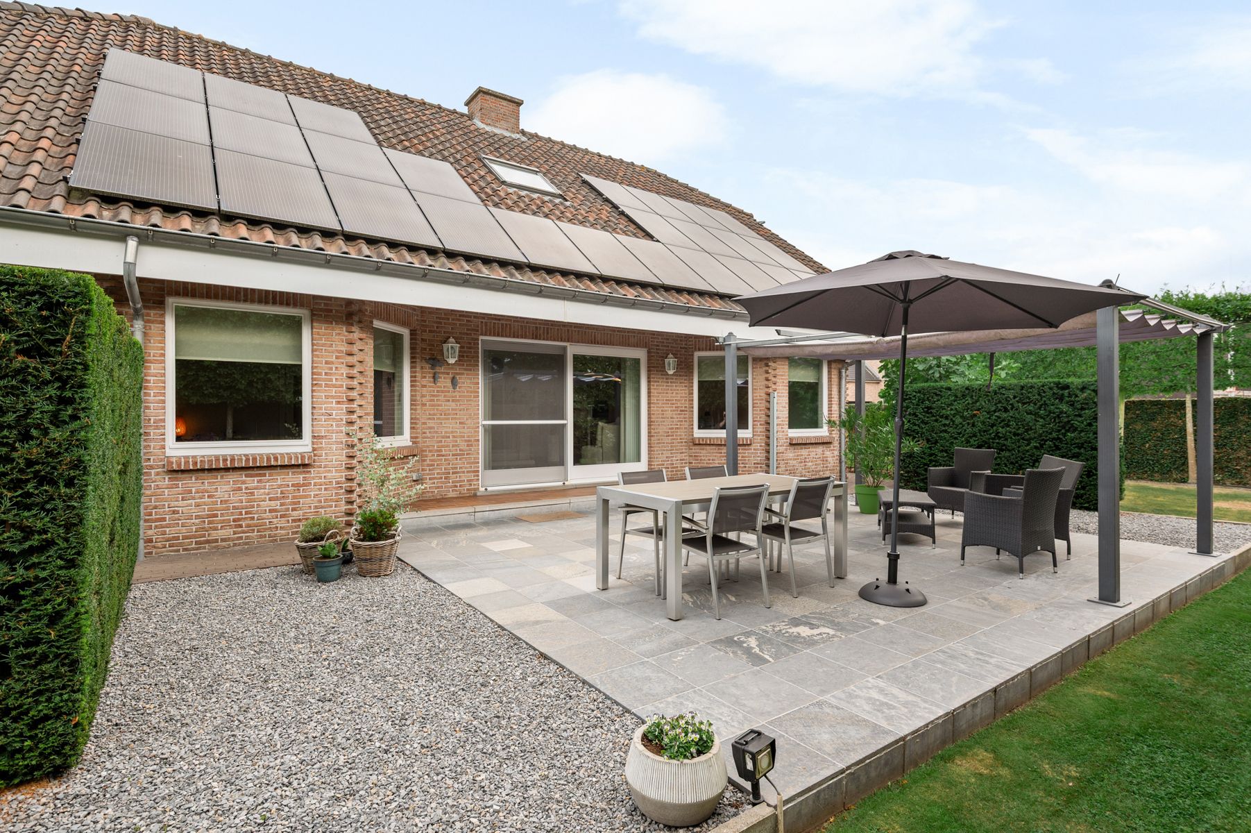 Perfect onderhouden woning met veel ruimte in hartje Olen foto 12