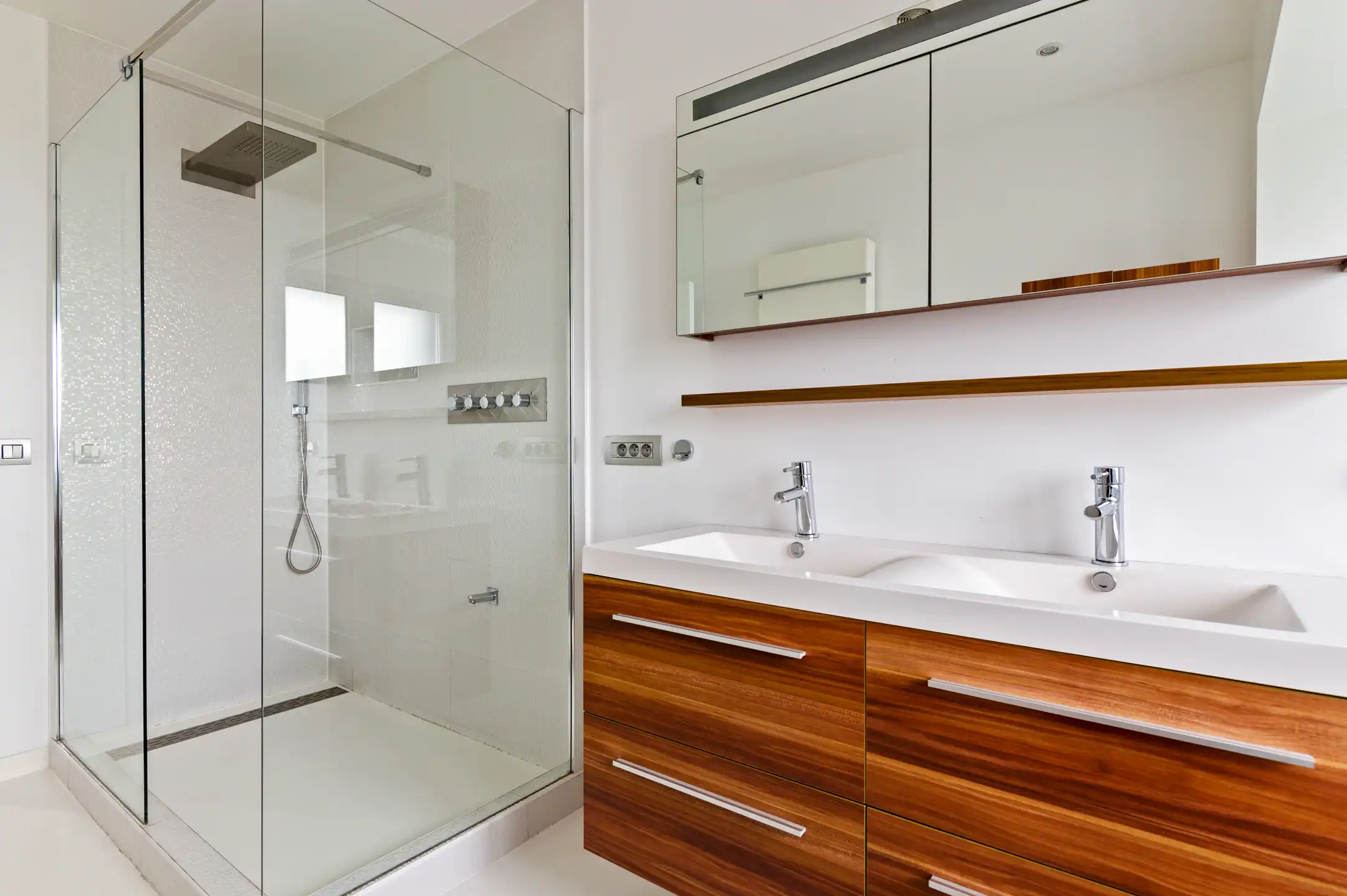 Instapklare luxewoning (235 m²!) met garage en zonnige tuin foto 24