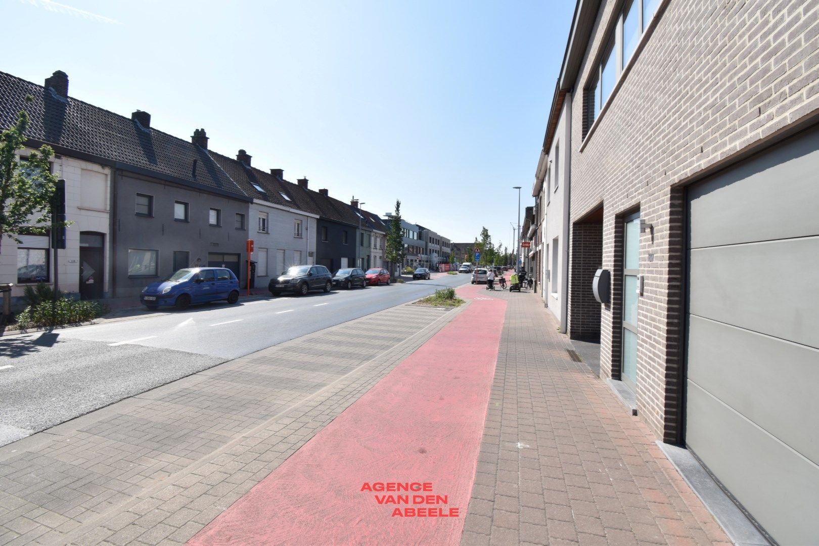 Commercieel gelegen woning met 4 slaapkamers en tuin foto 24
