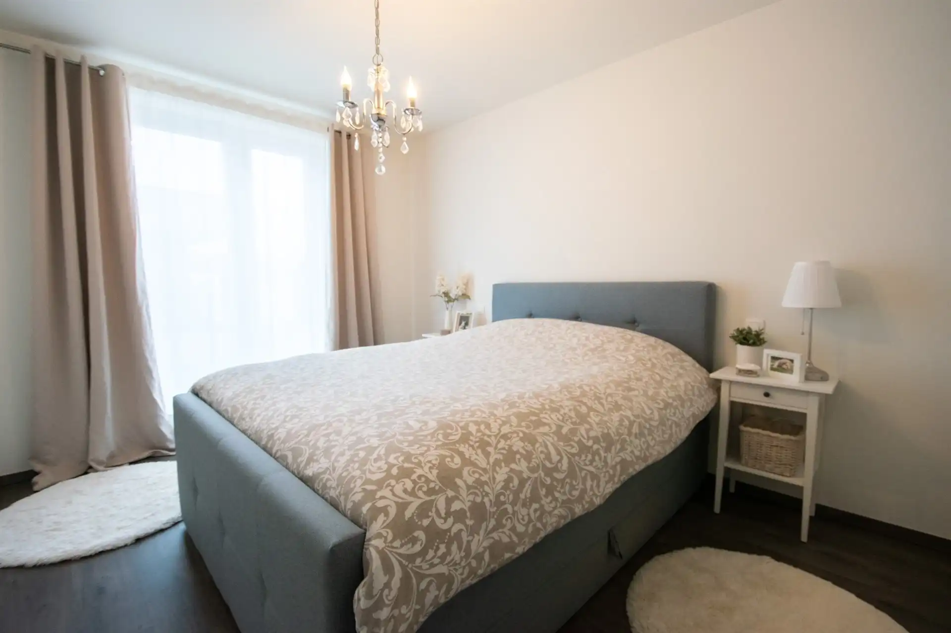 Uitstekend gelegen nieuwbouw BEN appartement in het centrum van Stekene.   foto 7