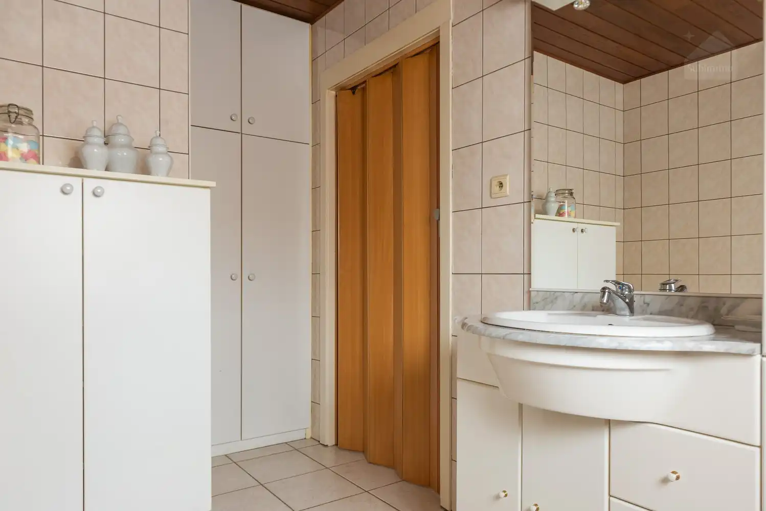 Ruime bungalow op een perceel van 1.114m² nabij het centrum van Meerhout foto 10