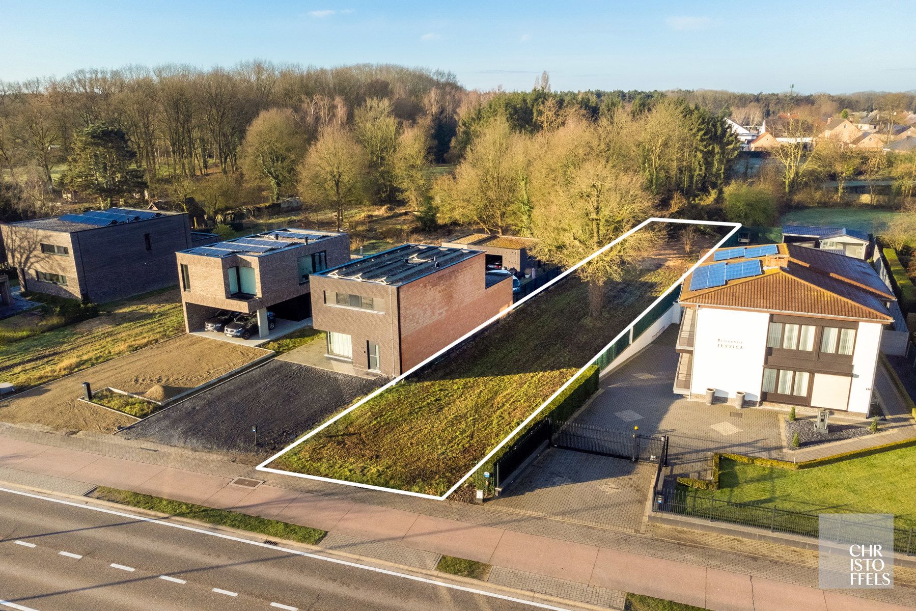 Westelijk georiënteerde grond (776m² ) voor halfopen bebouwing in Zutendaal! foto 6