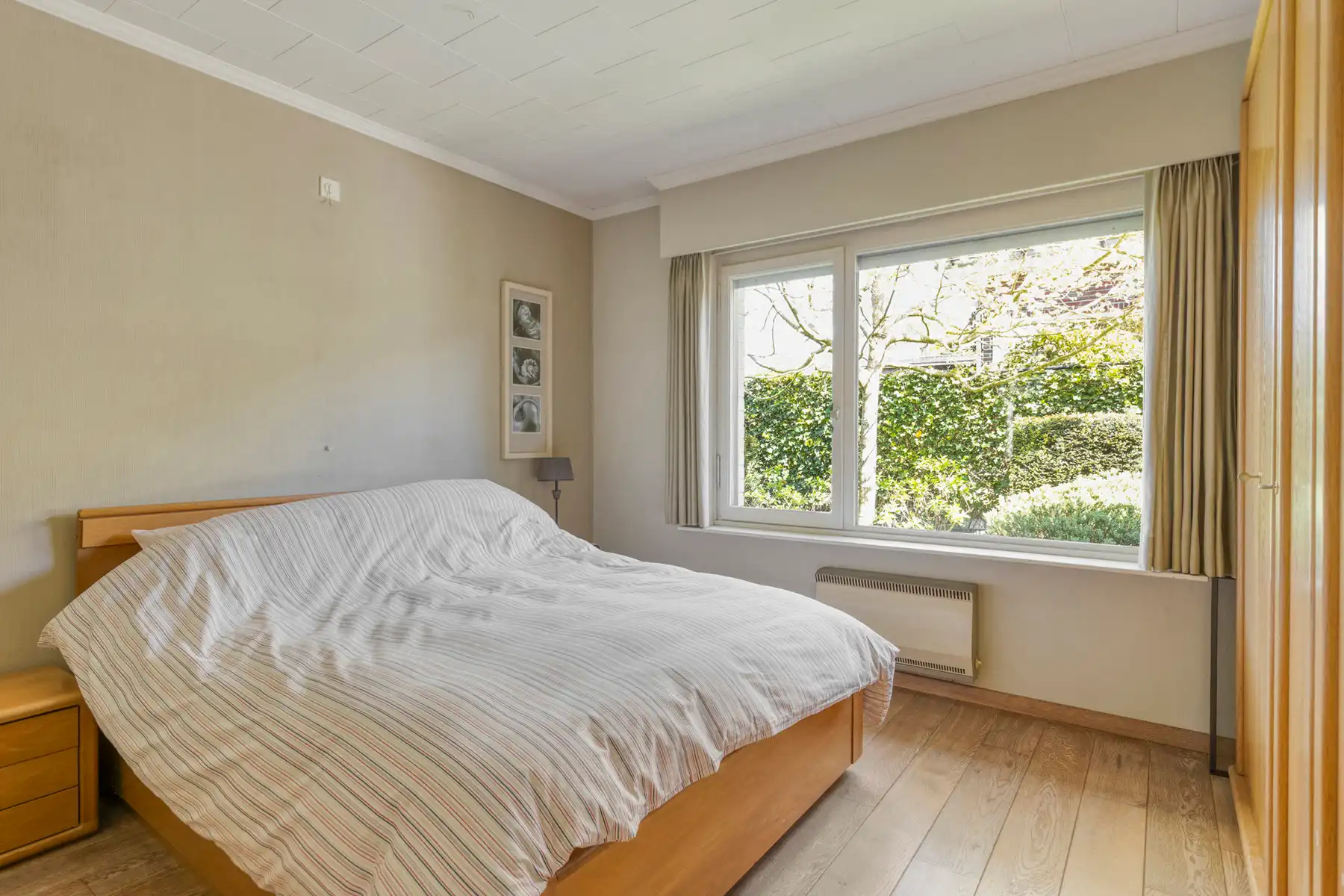 Leemans Immobiliën presenteert u deze charmante, instapklare bungalow, ideaal gelegen in het gegeerde Asse.  foto 10