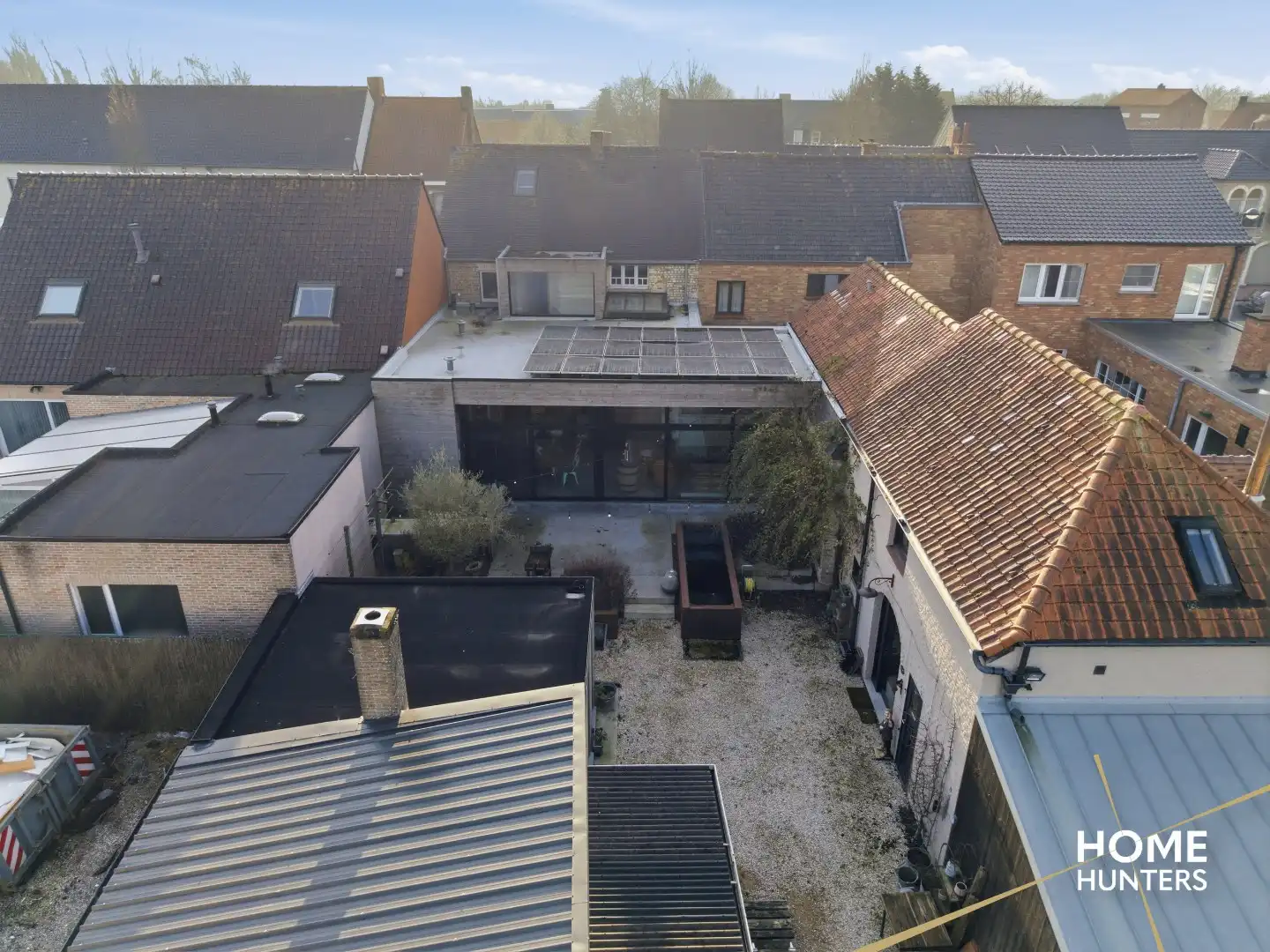 Unieke woning op ruim perceel met 6 slaapkamers in hartje Zarren! foto 30