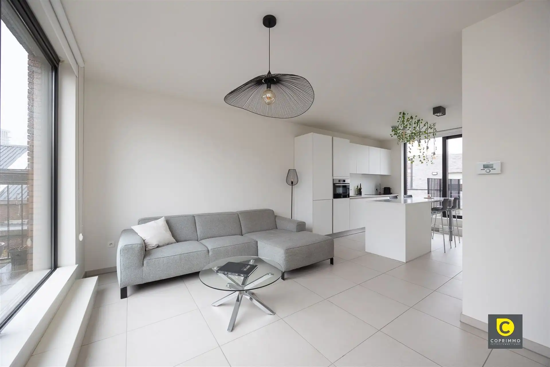 Modern 1-Slaapkamerappartement met 2 Terrassen in Antwerpen foto {{pictureIndex}}