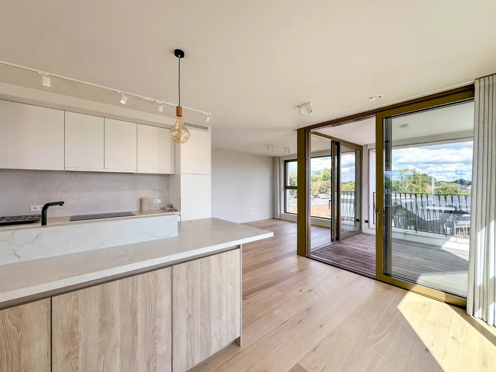 Exclusief penthouse (205m²) met 2 grote terrassen op toplocatie in Gent. foto 11