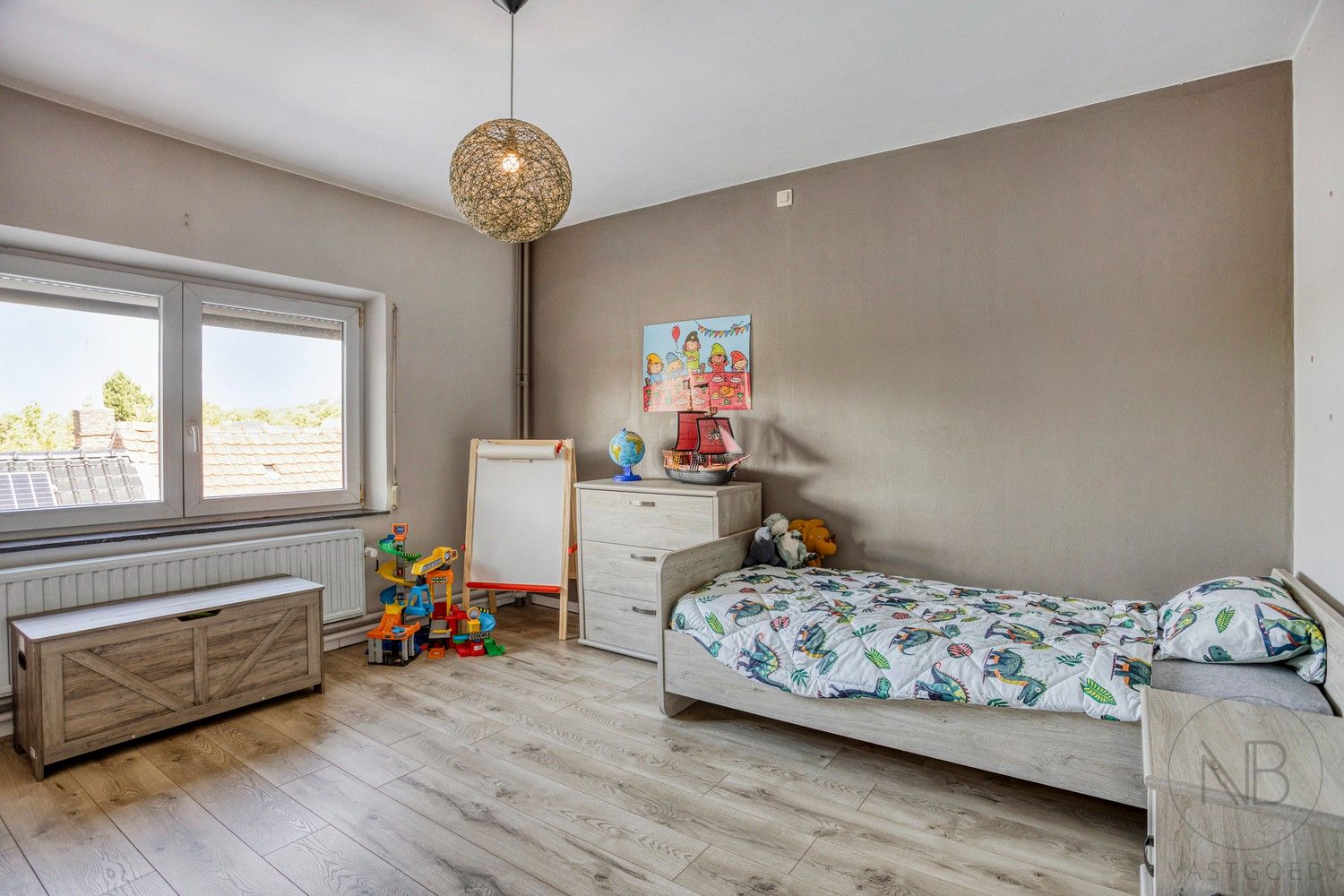 EENGEZINSWONING KURINGEN CENTRUM MET MOOI PERCEEL 9A 18CA foto 14