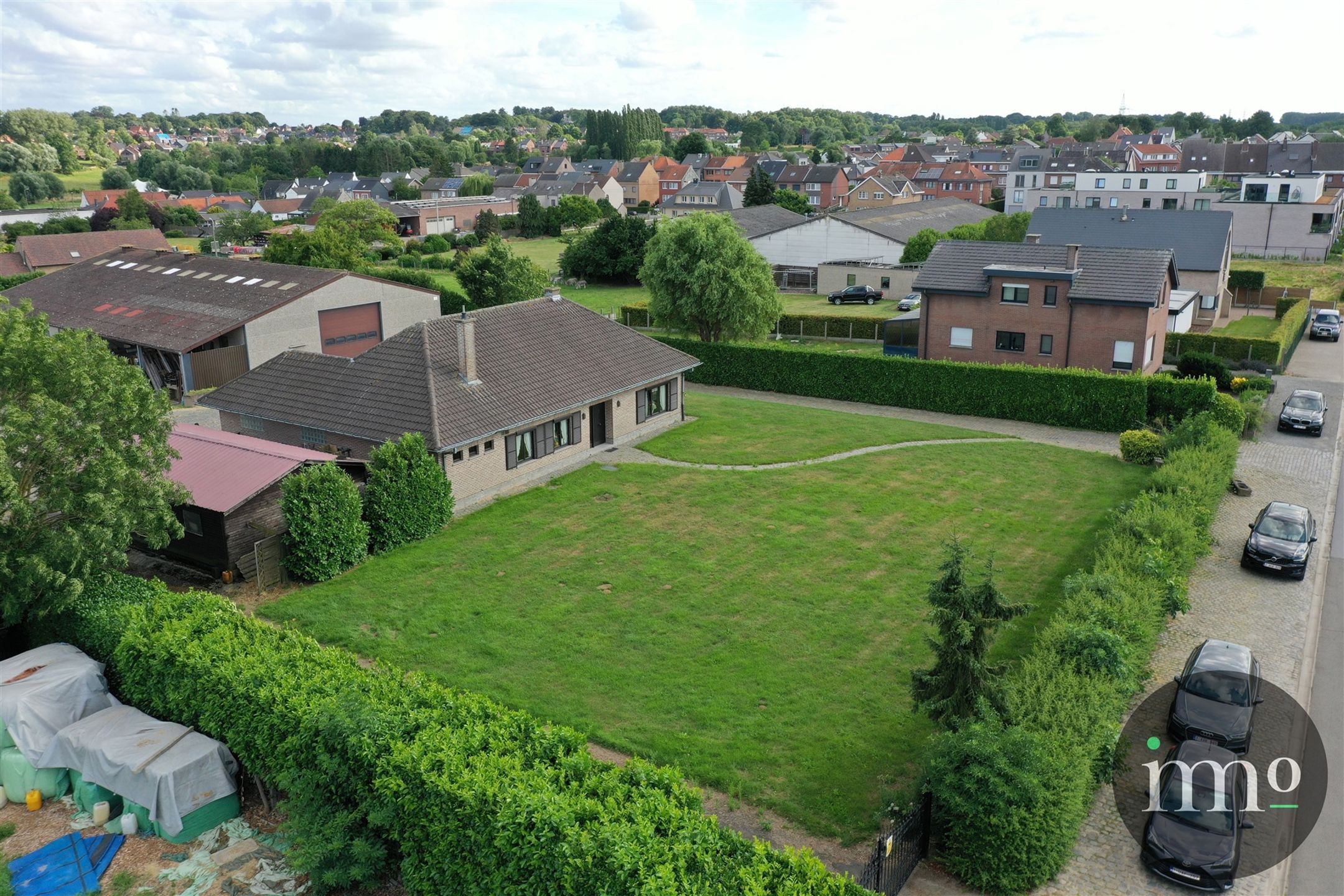 Landelijke woning met depot op een perceel van 42 ARE!! foto 16