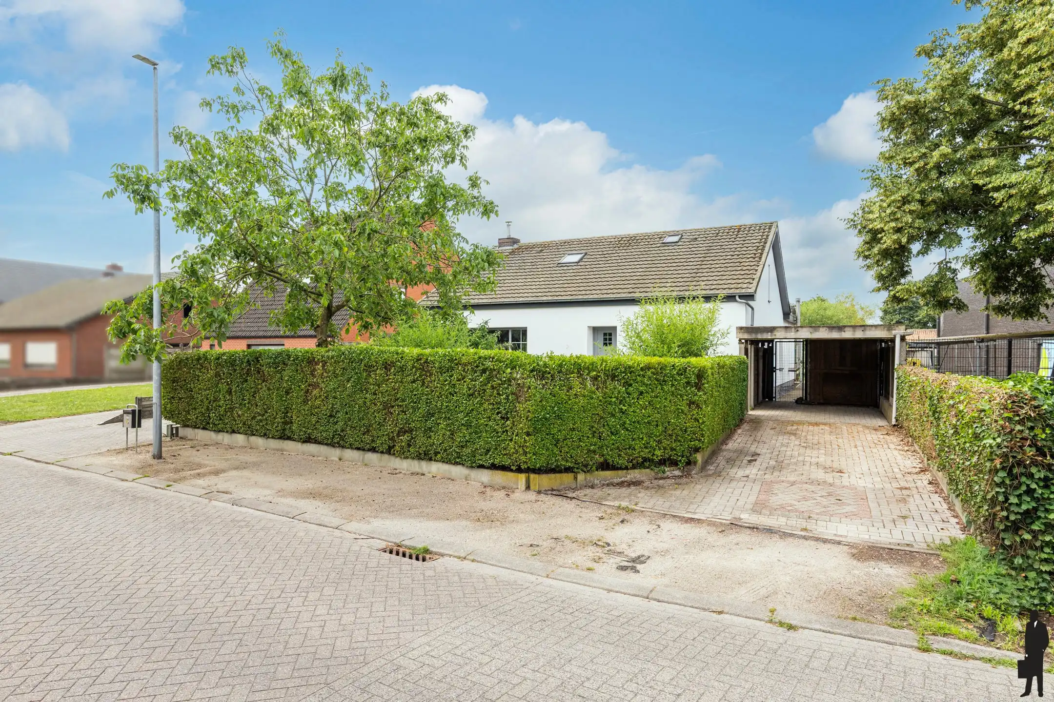 Ruime woning met tuin - doordreven gerenoveerd, 4 à 5 slpks. foto 3