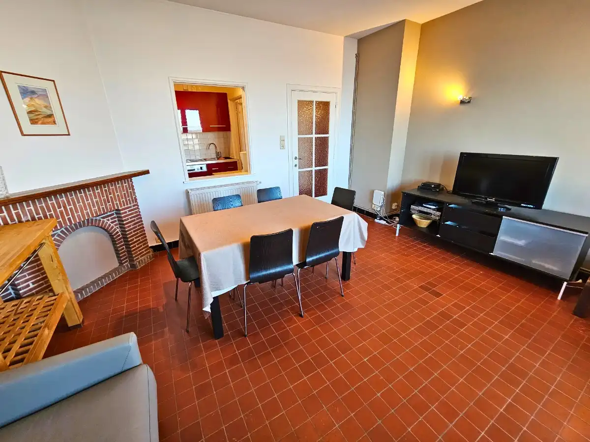 APPARTEMENT MET FRONTAAL ZEEZICHT TE KOOP TE DE PANNE foto 5