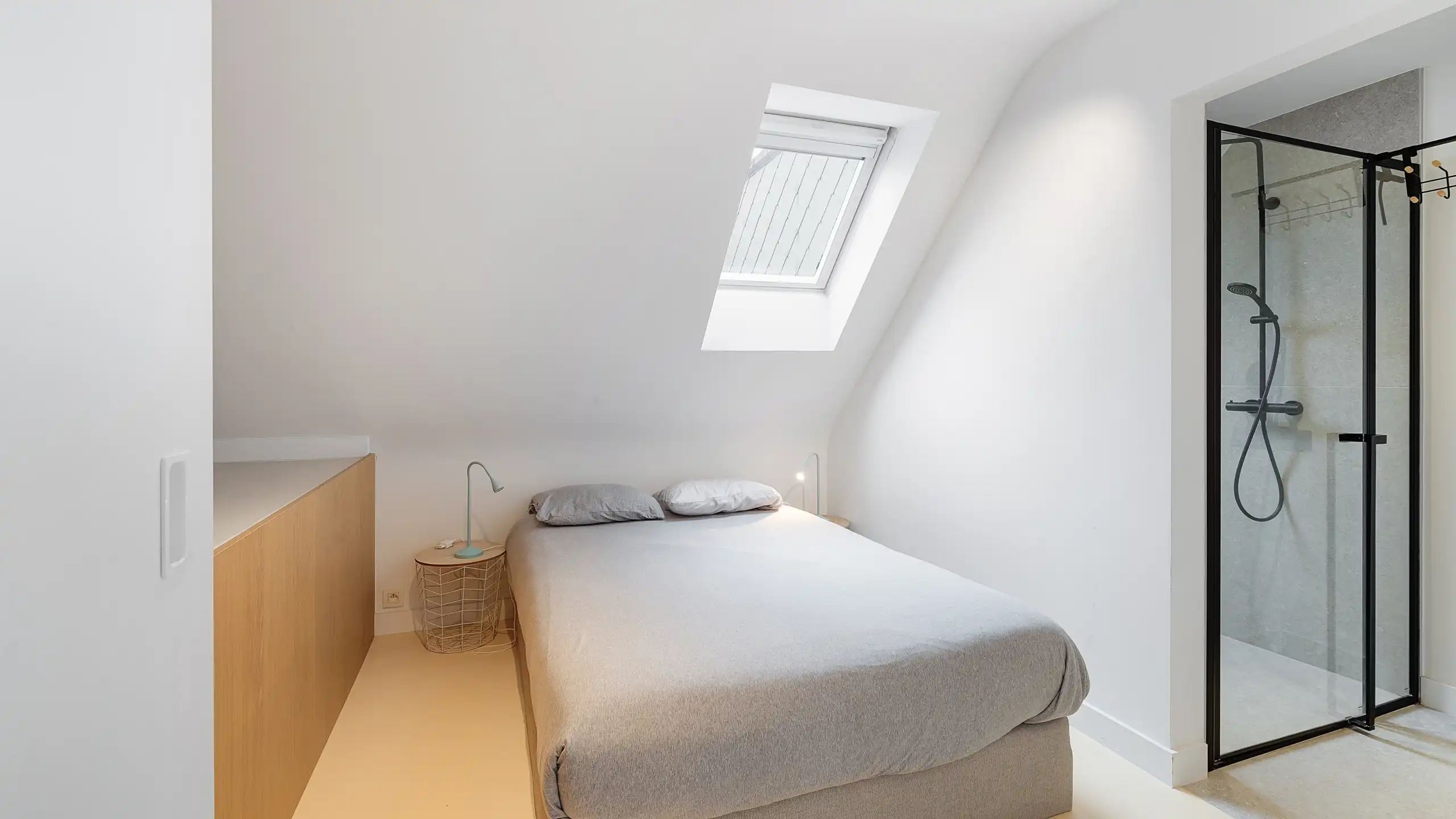 Instapklaar duplexappartement met 3 slaapkamers en terrassen. foto 18